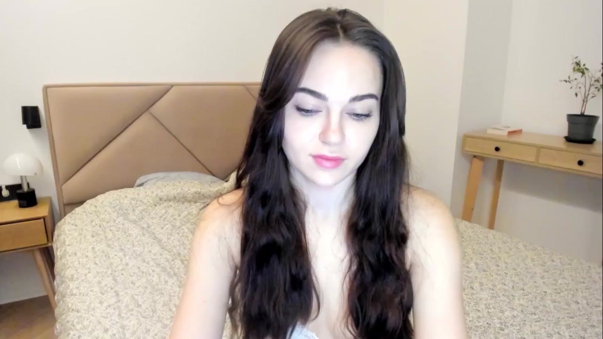 Gallery image thumbnail from BeeTheQueen's myfreecams stream on, 02/24/2026, 01:29 image 12 of 20