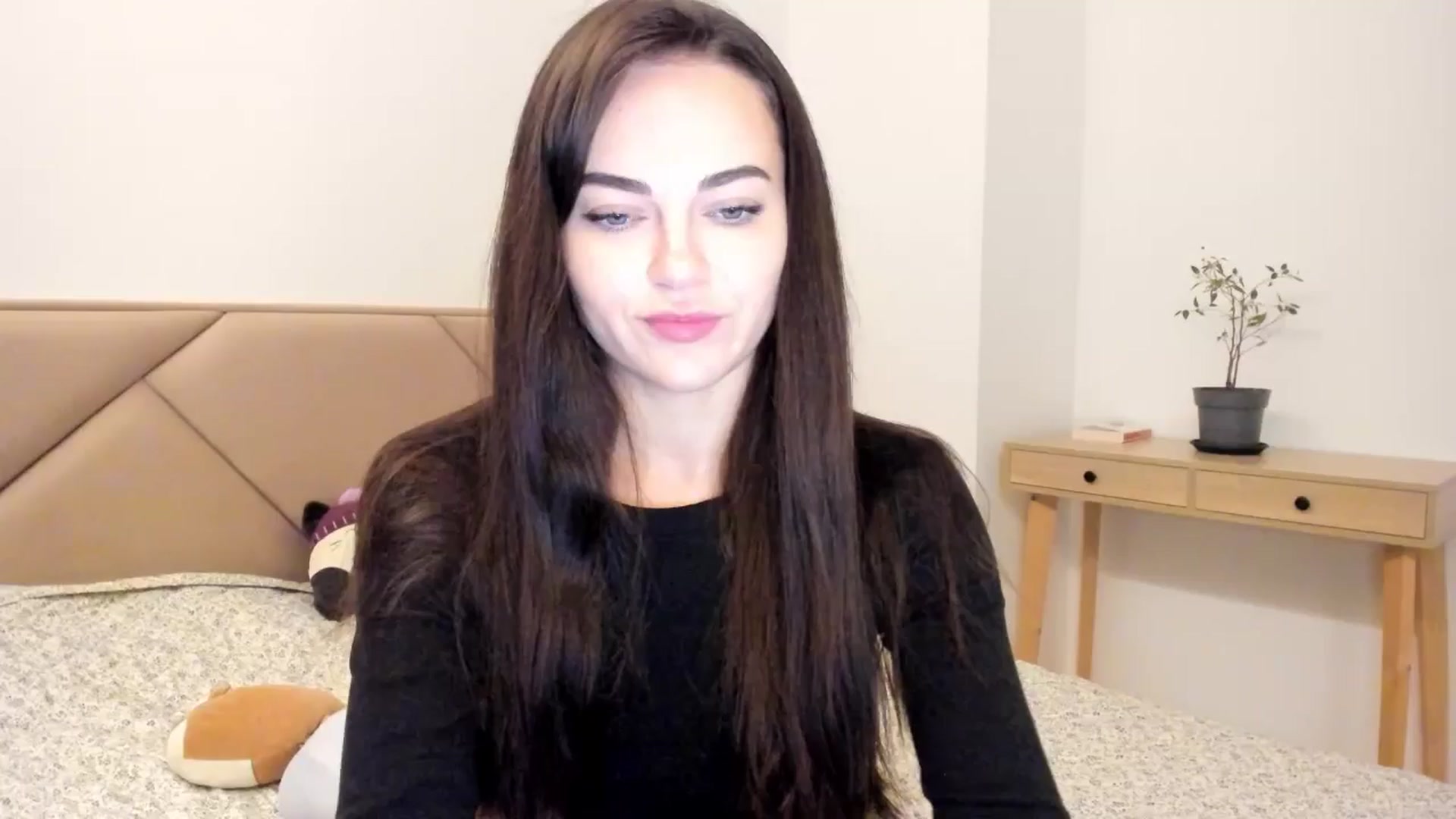 Gallery image thumbnail from BeeTheQueen's myfreecams stream on, 03/30/2026, 19:34 image 17 of 20
