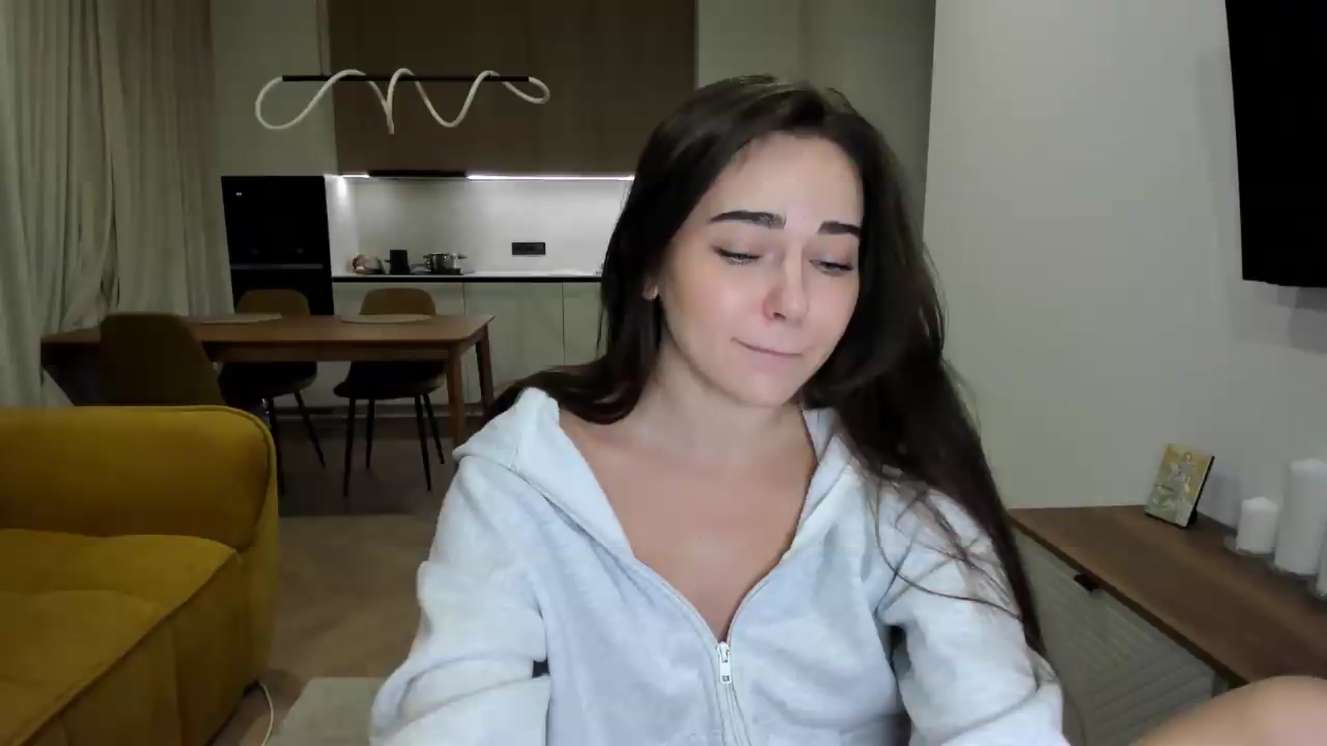 Gallery image thumbnail from BeeTheQueen's myfreecams stream on, 05/31/2026, 19:40 image 4 of 20