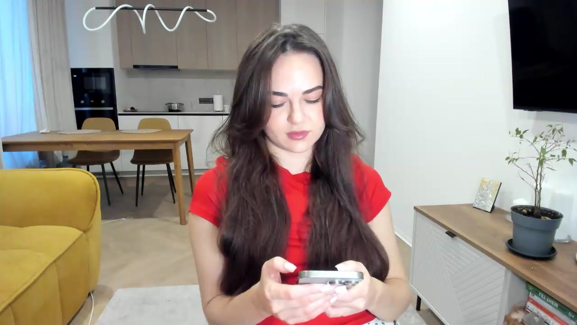 Gallery image thumbnail from BeeTheQueen's myfreecams stream on, 06/06/2026, 17:42 image 20 of 20