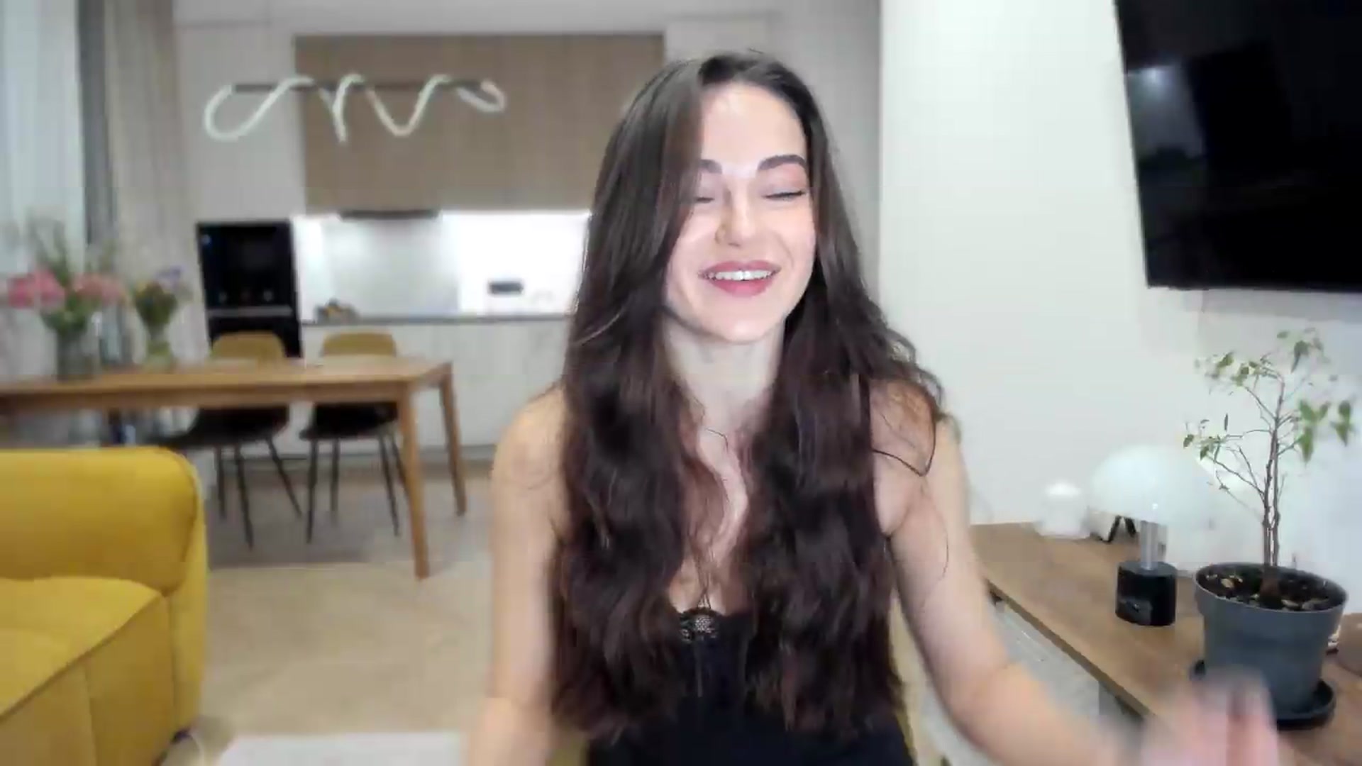 Gallery image thumbnail from BeeTheQueen's myfreecams stream on, 06/15/2026, 19:39 image 20 of 20