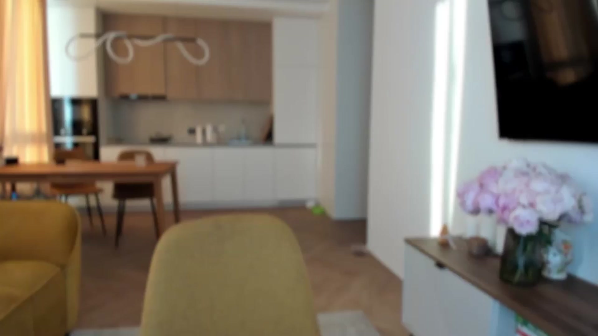 Gallery image thumbnail from BeeTheQueen's myfreecams stream on, 06/27/2026, 17:30 image 13 of 20