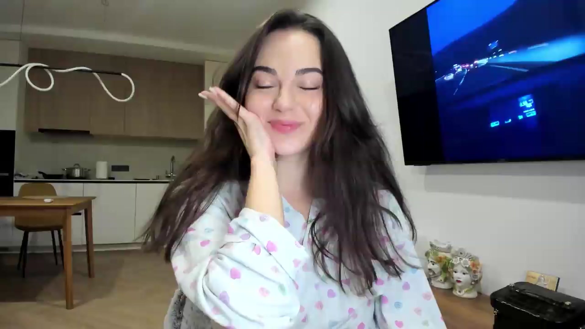 Gallery image thumbnail from BeeTheQueen's myfreecams stream on, 07/09/2026, 22:05 image 3 of 20