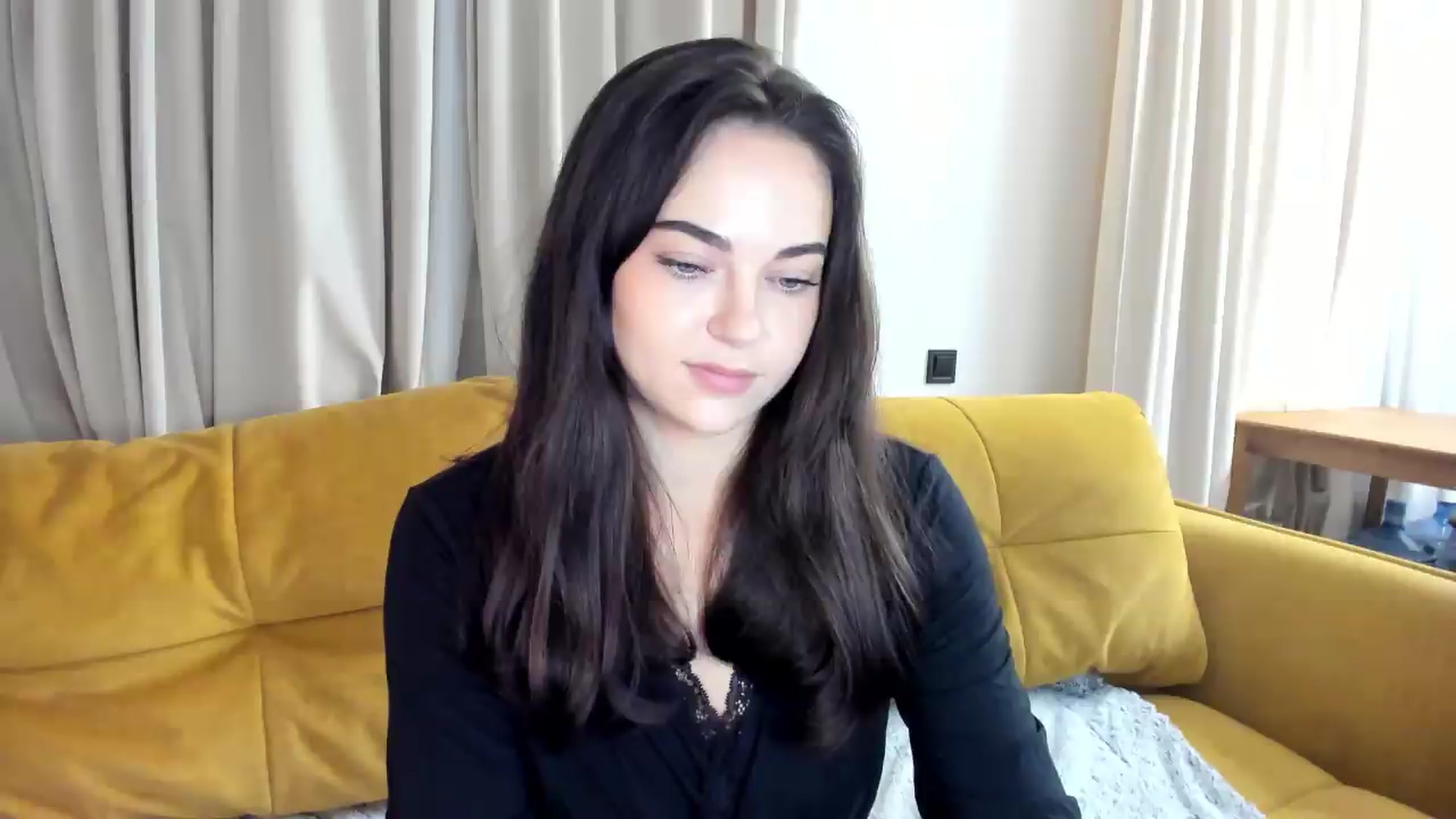Gallery image thumbnail from BeeTheQueen's myfreecams stream on, 07/12/2026, 19:50 image 12 of 20