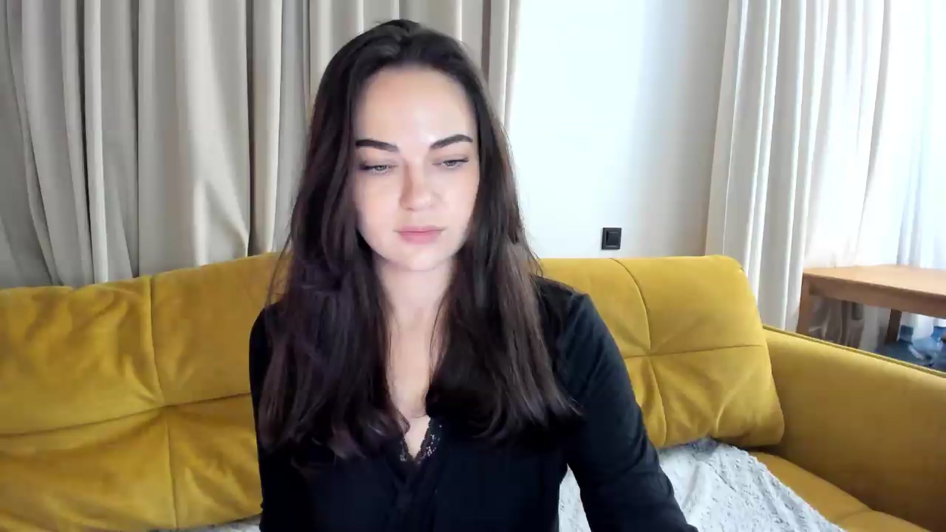 Gallery image thumbnail from BeeTheQueen's myfreecams stream on, 07/12/2026, 19:50 image 3 of 20