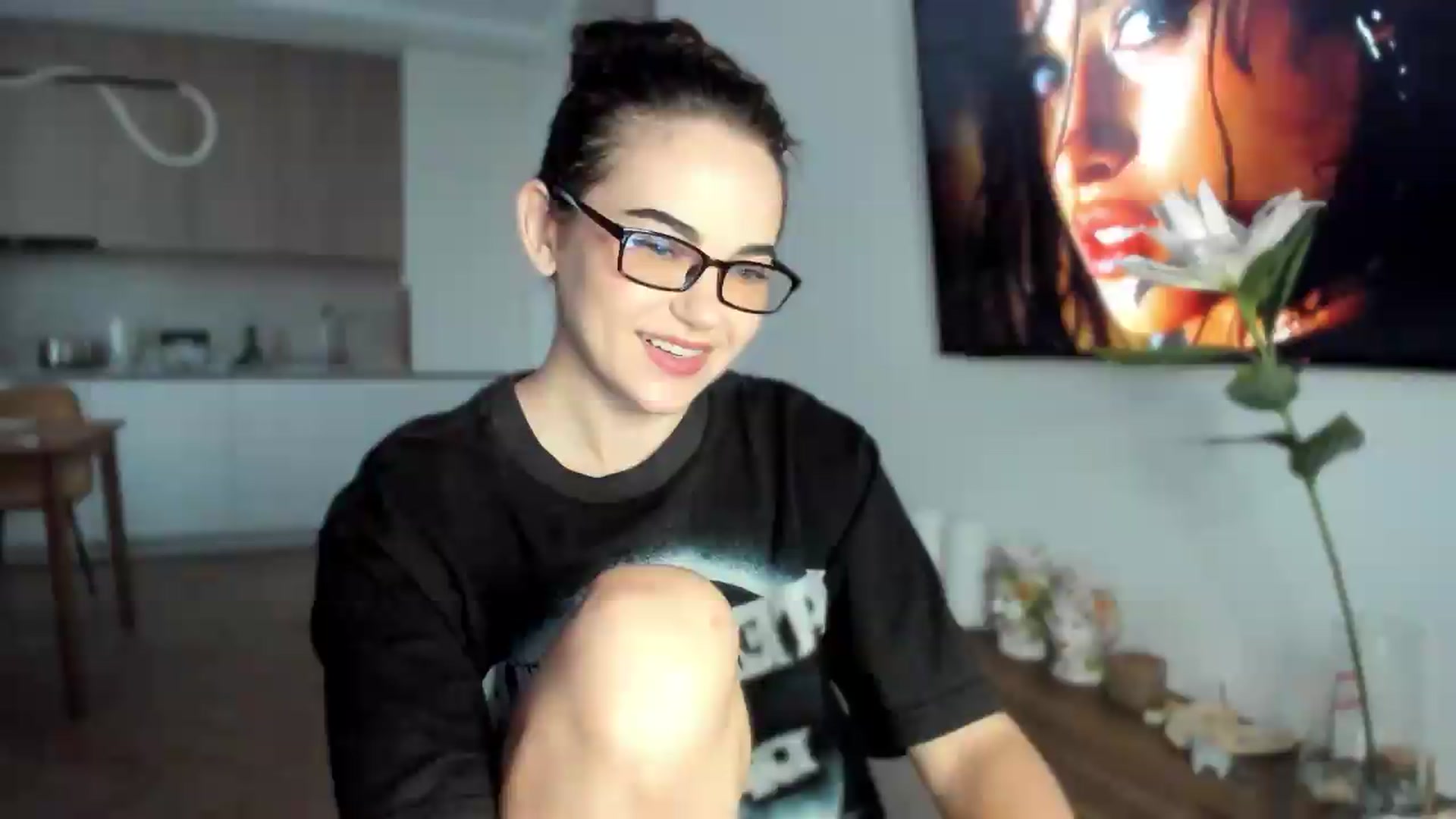 Gallery image thumbnail from BeeTheQueen's myfreecams stream on, 07/28/2026, 18:08 image 8 of 20