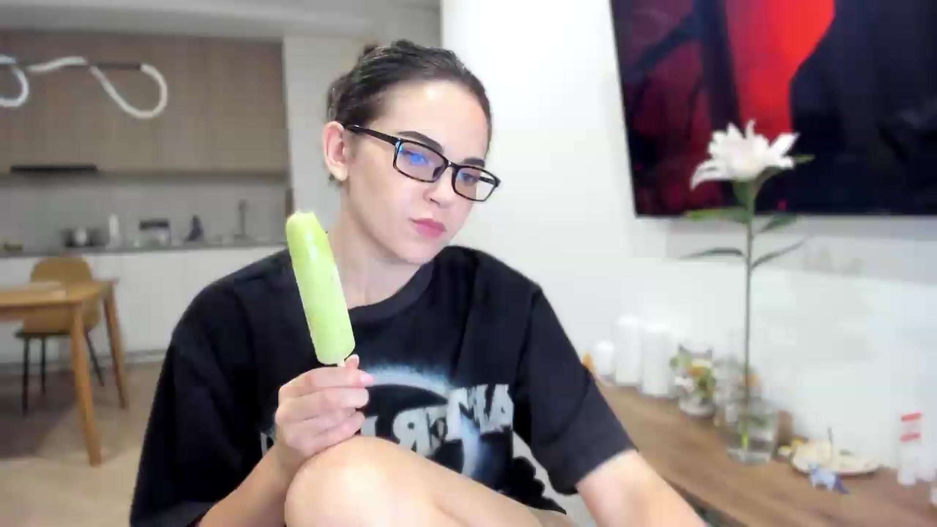 Gallery image thumbnail from BeeTheQueen's myfreecams stream on, 07/28/2026, 19:29 image 5 of 20