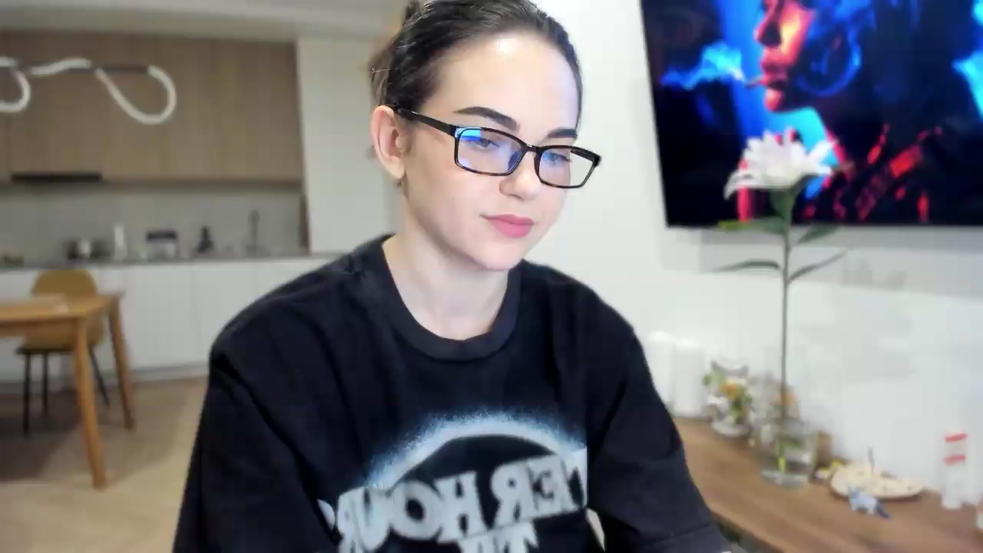 Gallery image thumbnail from BeeTheQueen's myfreecams stream on, 07/28/2026, 19:29 image 1 of 20