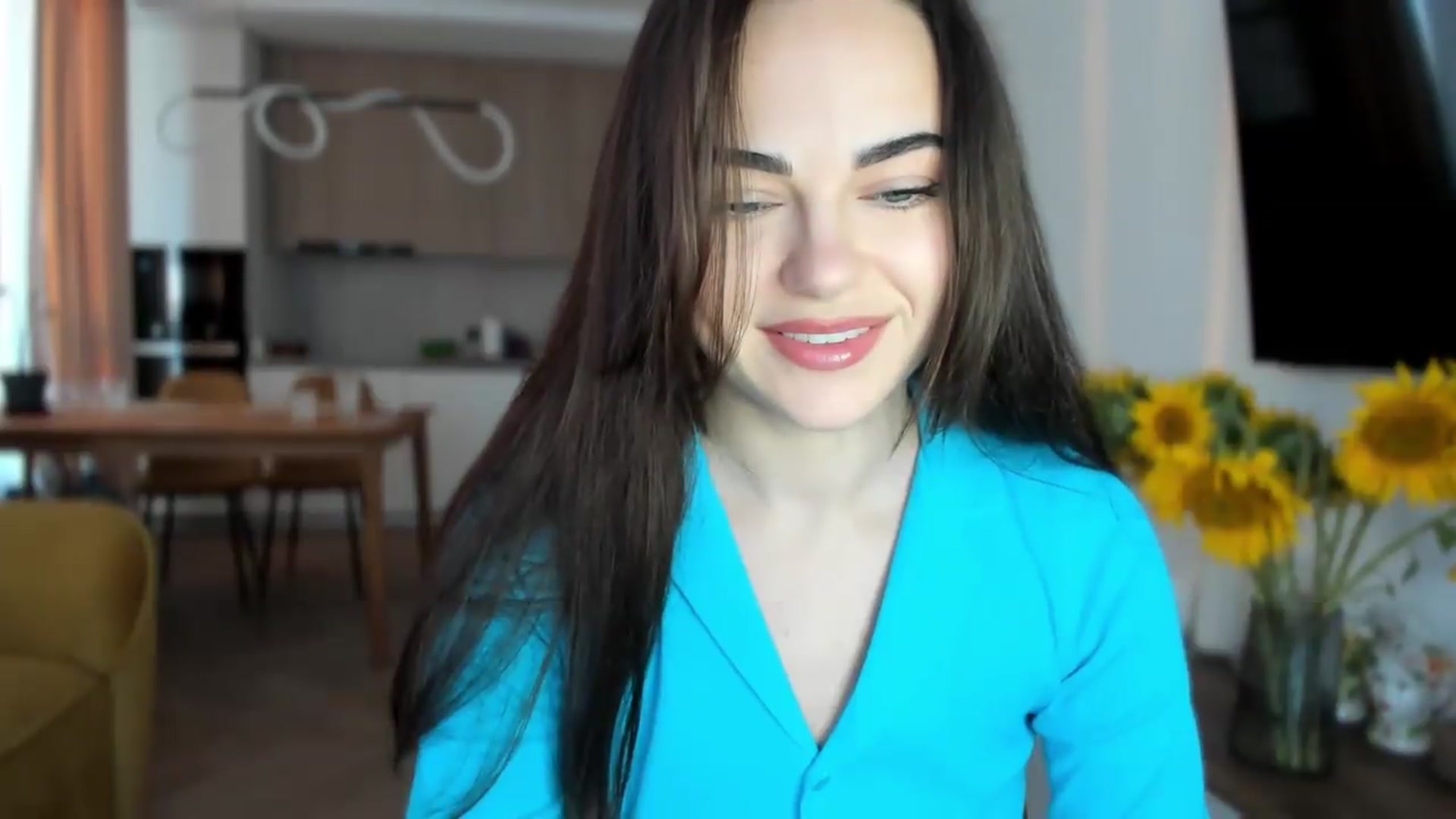 Gallery image thumbnail from BeeTheQueen's myfreecams stream on, 08/03/2026, 17:12 image 4 of 20