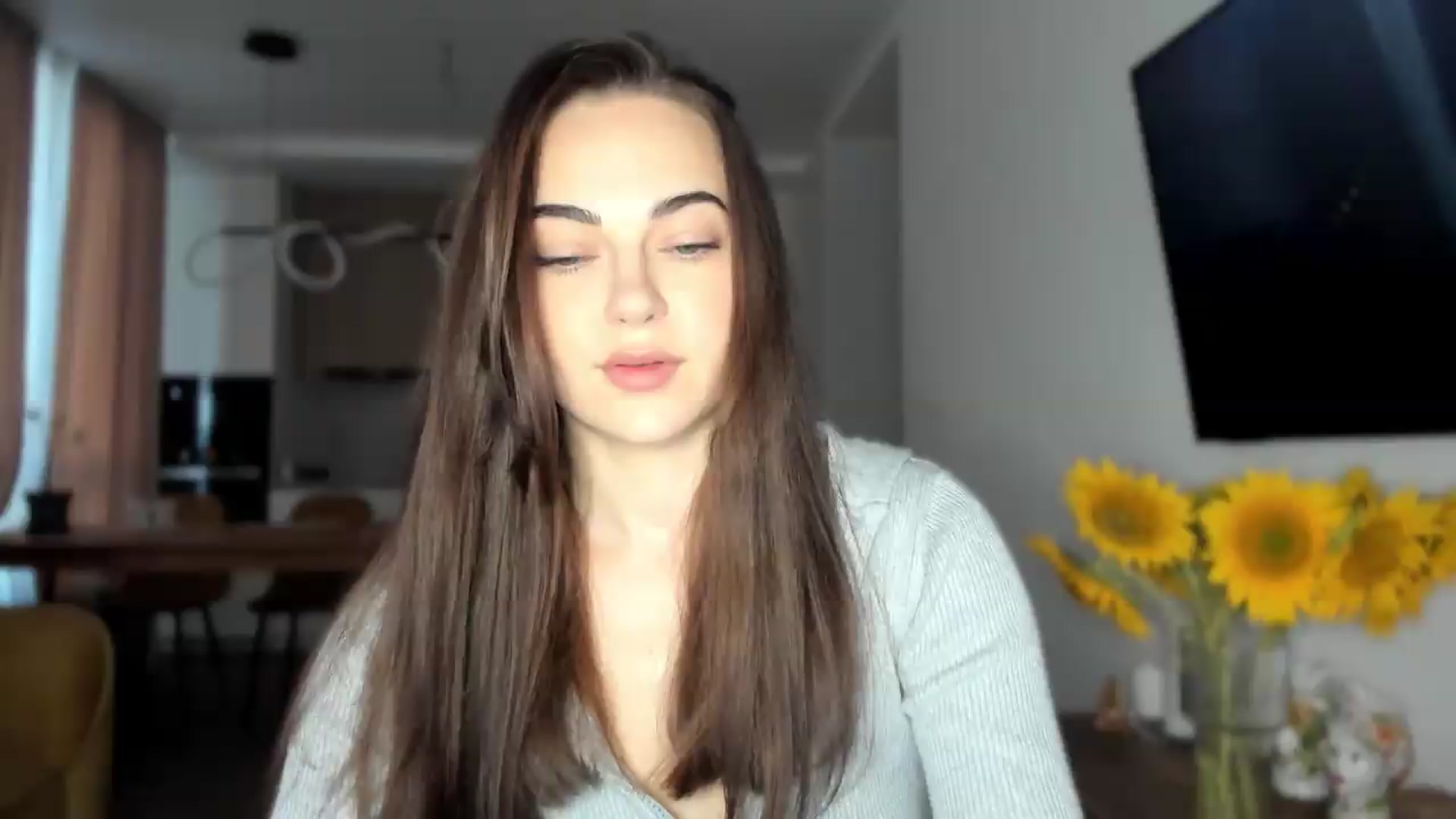 Gallery image thumbnail from BeeTheQueen's myfreecams stream on, 08/05/2026, 17:56 image 12 of 20