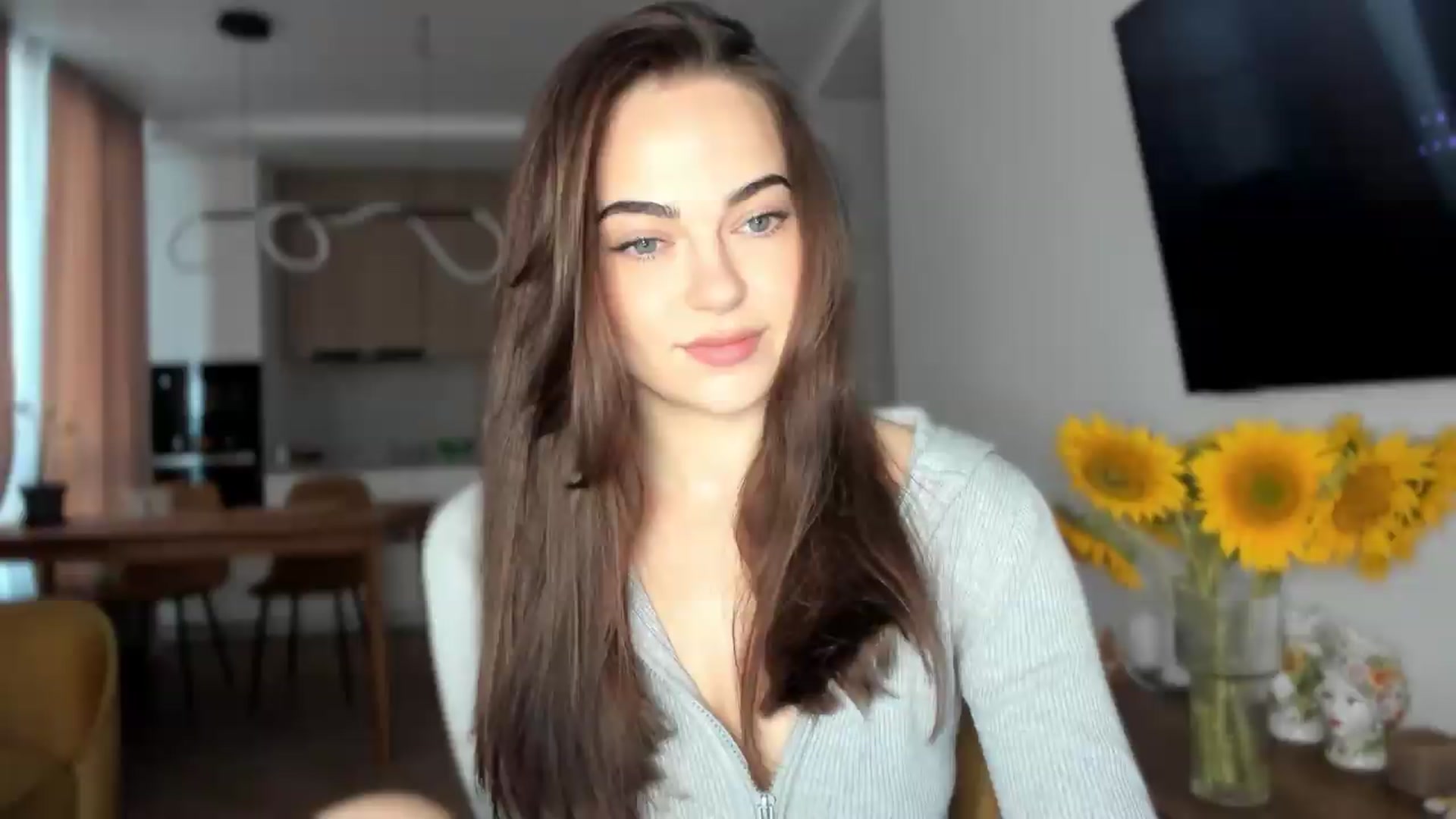 Gallery image thumbnail from BeeTheQueen's myfreecams stream on, 08/05/2026, 17:56 image 7 of 20