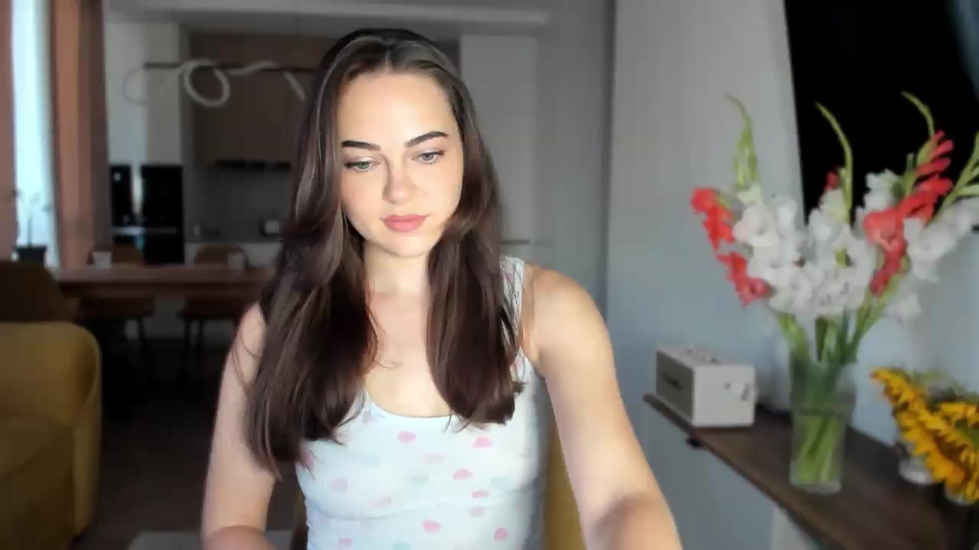 Gallery image thumbnail from BeeTheQueen's myfreecams stream on, 08/09/2026, 17:47 image 10 of 20