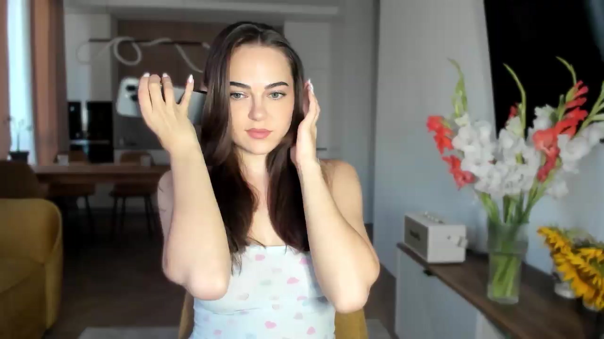 Gallery image thumbnail from BeeTheQueen's myfreecams stream on, 08/09/2026, 17:47 image 12 of 20