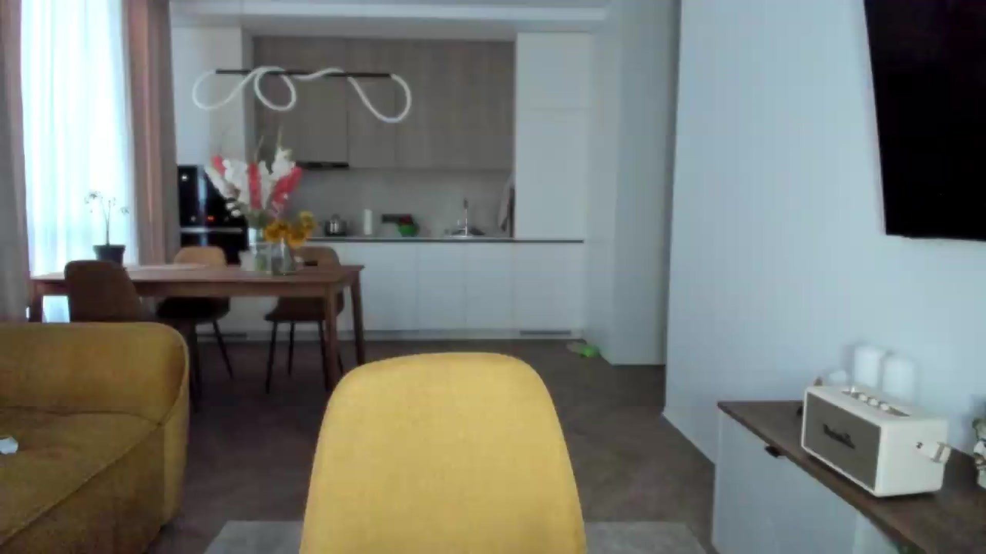 Gallery image thumbnail from BeeTheQueen's myfreecams stream on, 08/10/2026, 17:52 image 10 of 20
