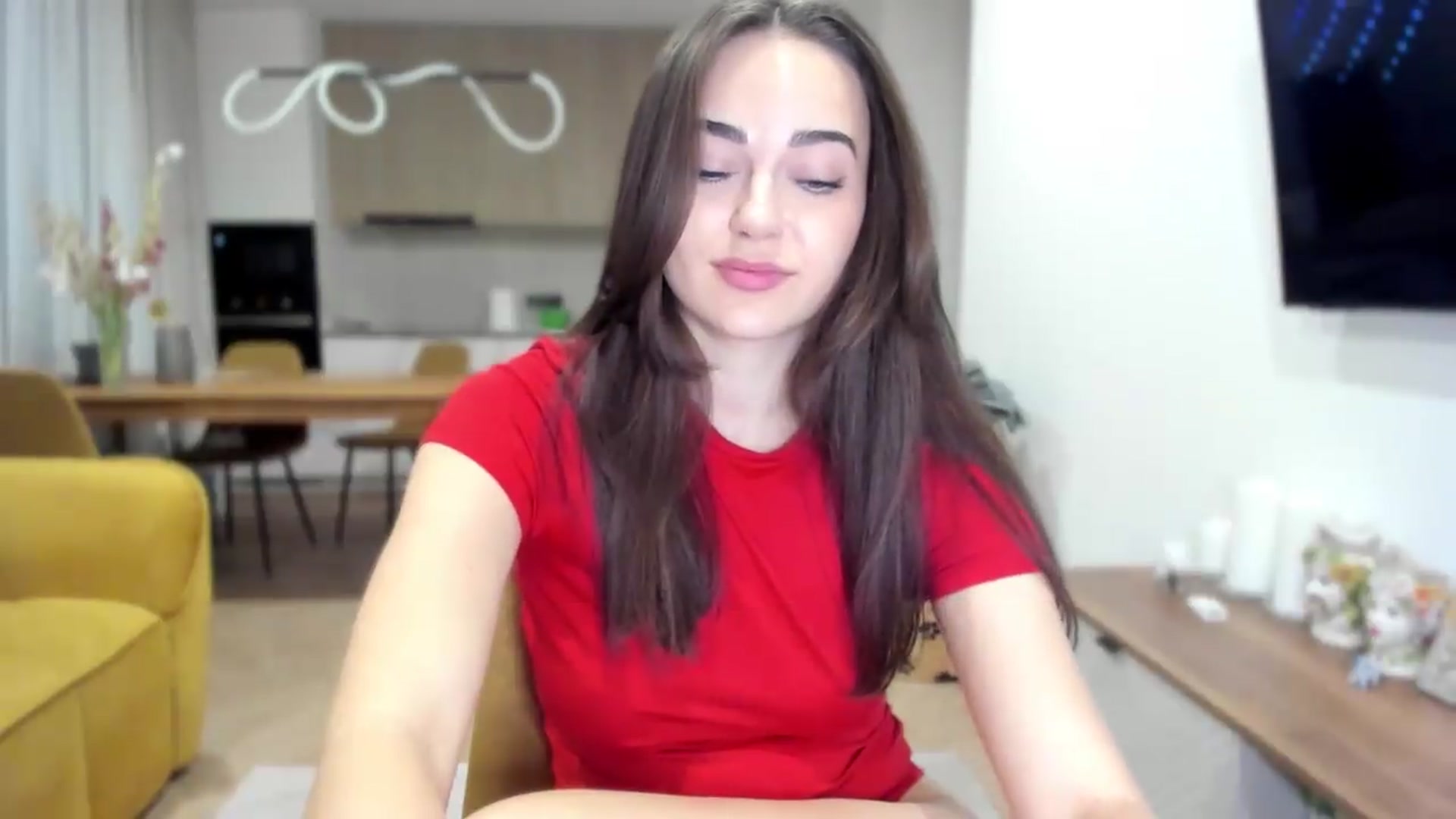 Gallery image thumbnail from BeeTheQueen's myfreecams stream on, 08/18/2026, 22:19 image 9 of 20