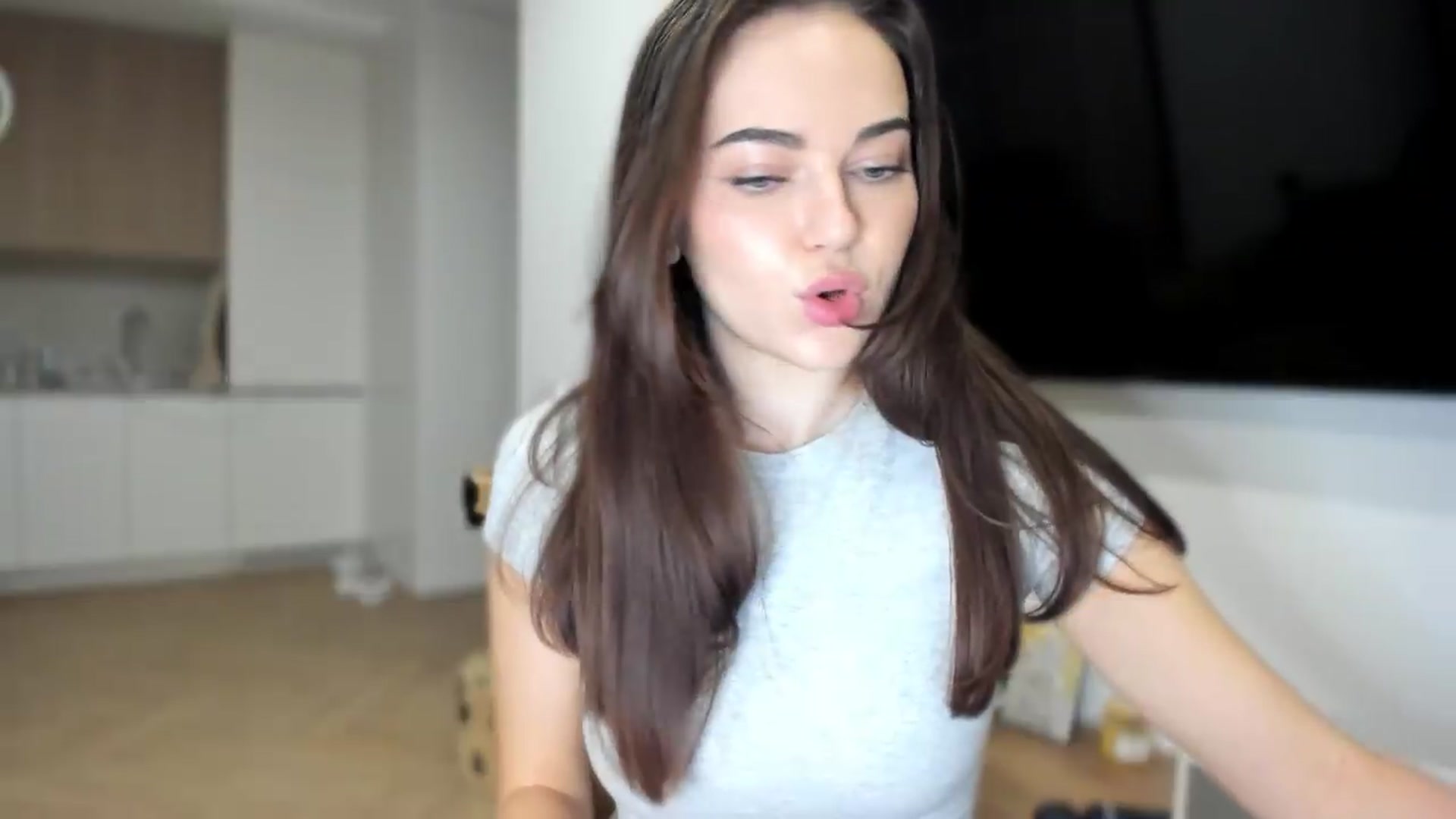 Gallery image thumbnail from BeeTheQueen's myfreecams stream on, 09/02/2026, 19:49 image 15 of 20
