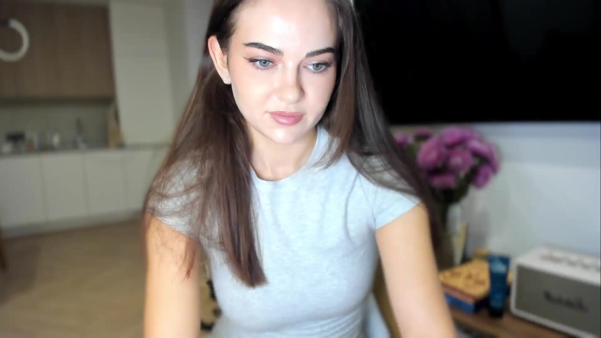 Gallery image thumbnail from BeeTheQueen's myfreecams stream on, 09/05/2026, 17:49 image 19 of 20