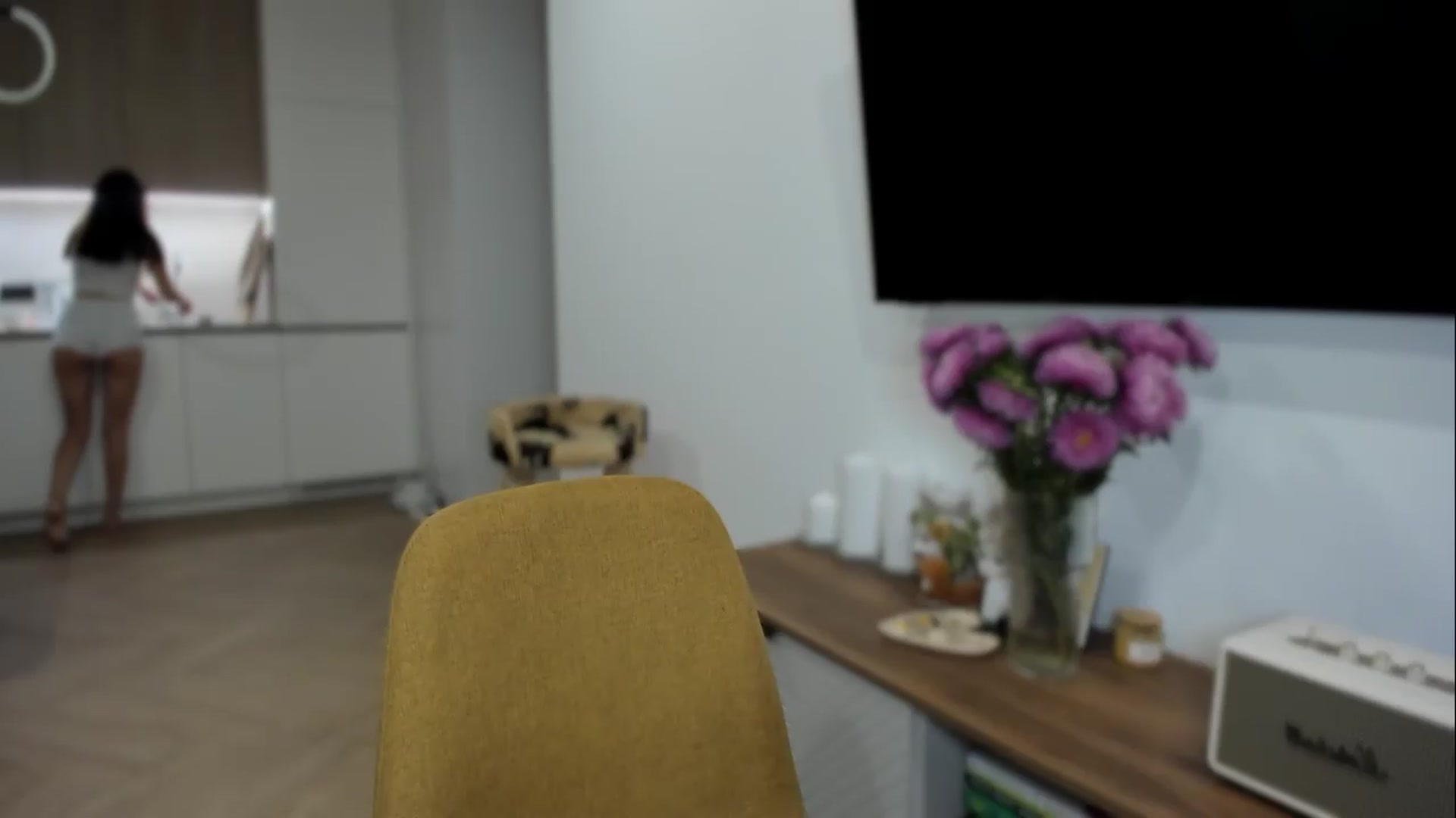 Gallery image thumbnail from BeeTheQueen's myfreecams stream on, 09/07/2026, 18:06 image 14 of 20