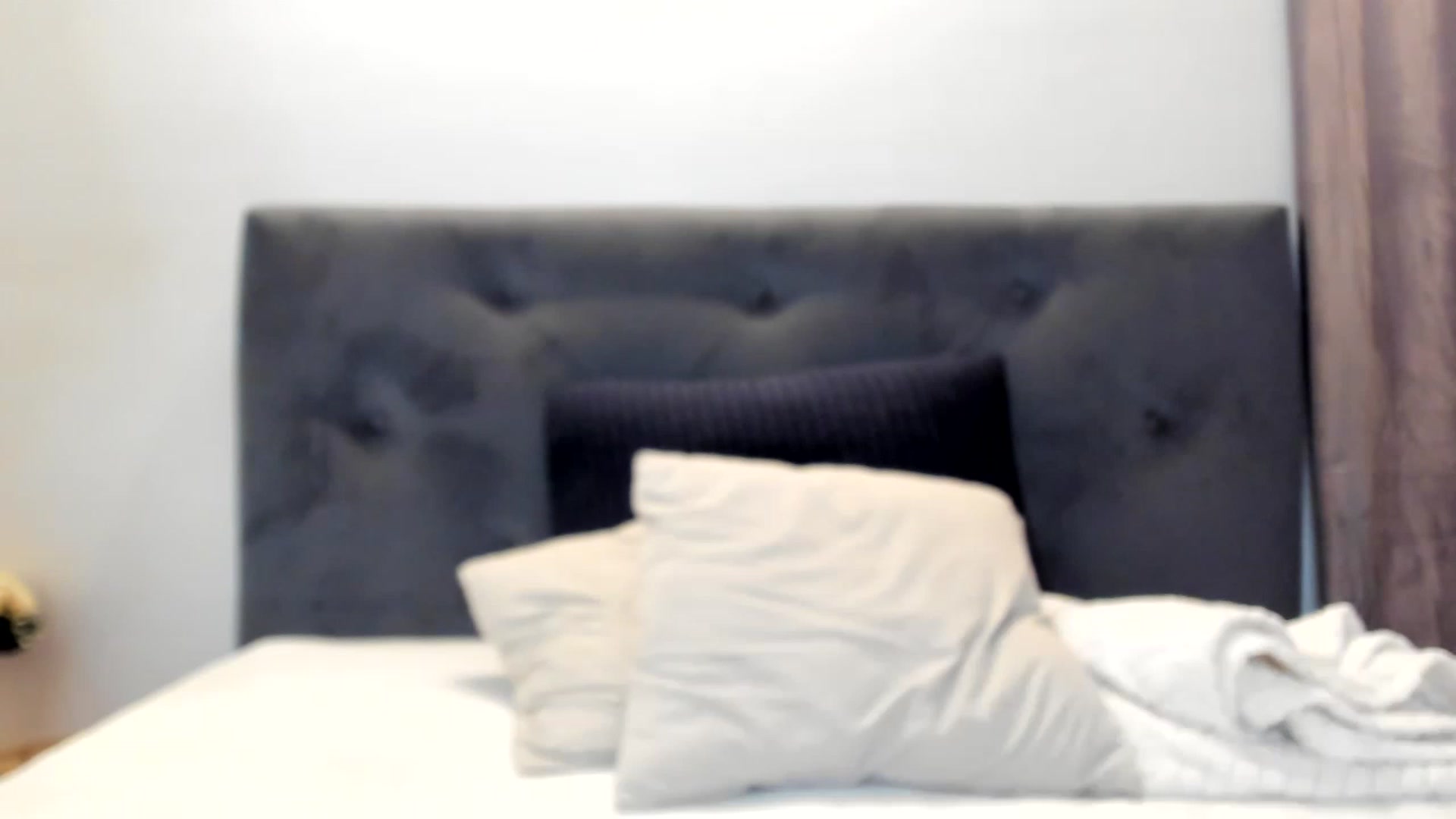 Gallery image thumbnail from Bee_Bee's myfreecams stream on, 01/02/2023, 24:02 image 10 of 20