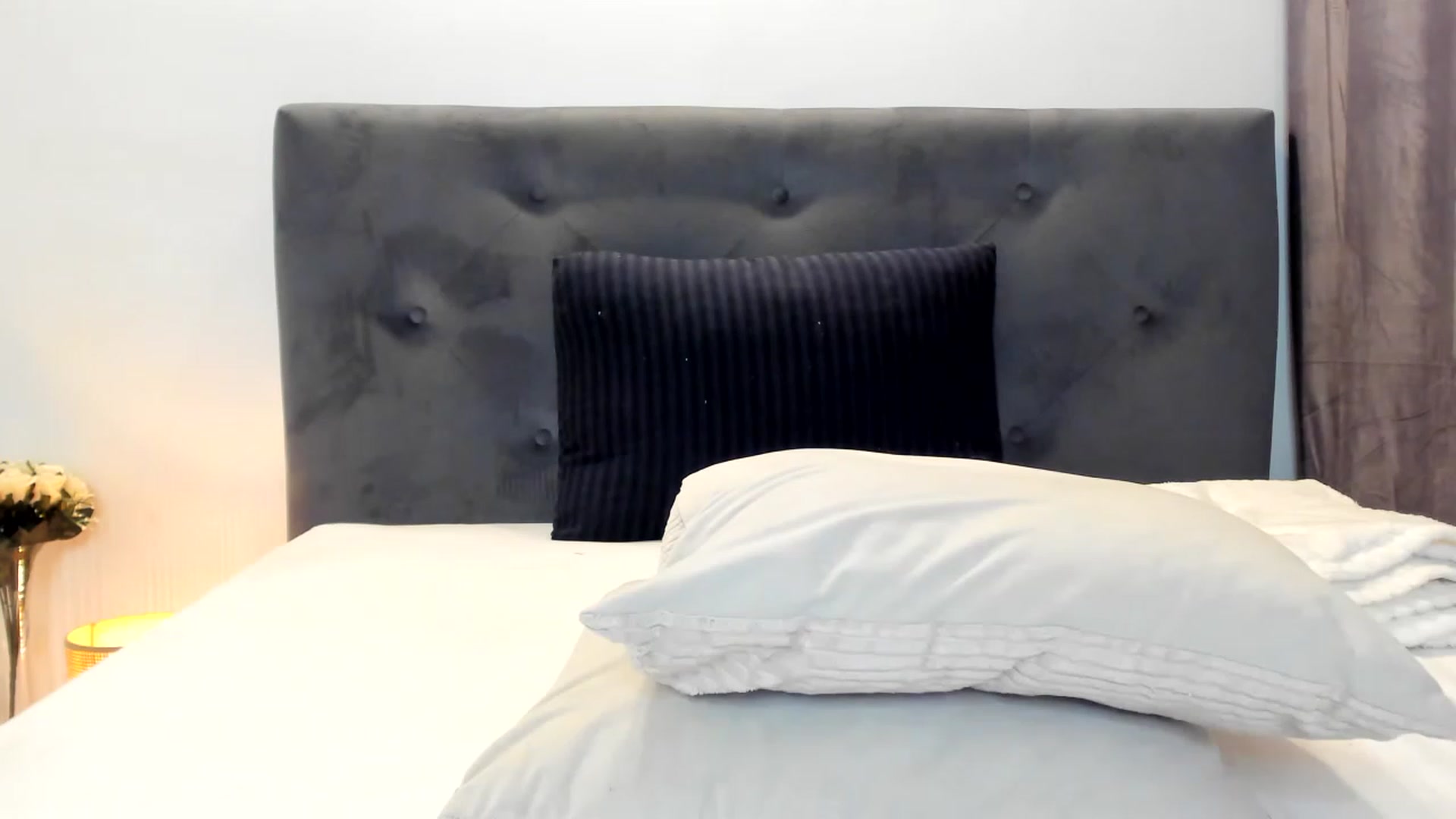 Gallery image thumbnail from Bee_Bee's myfreecams stream on, 01/02/2023, 21:37 image 18 of 20