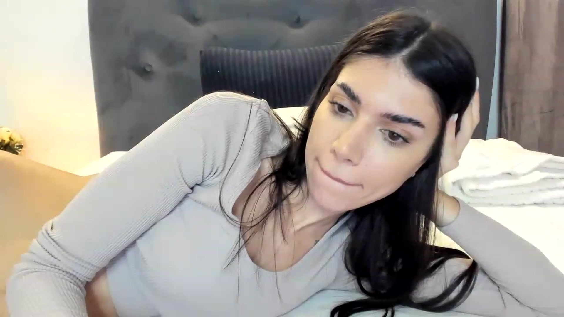 Gallery image thumbnail from Bee_Bee's myfreecams stream on, 01/02/2023, 23:39 image 18 of 20