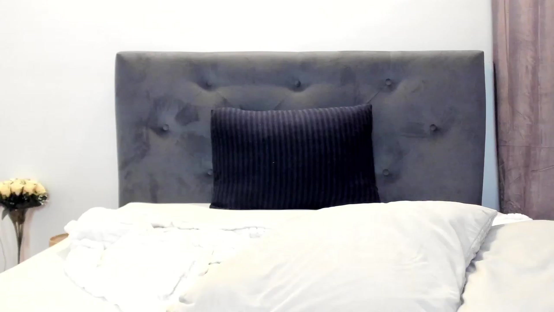 Gallery image thumbnail from Bee_Bee's myfreecams stream on, 01/07/2023, 22:07 image 4 of 20