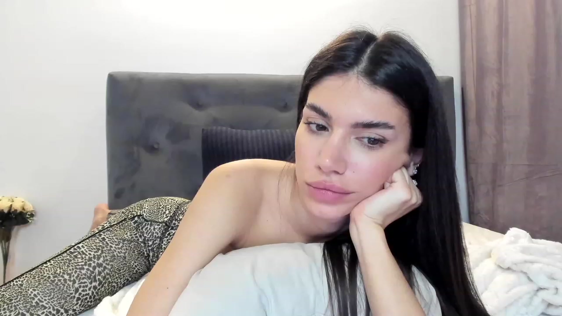 Gallery image thumbnail from Bee_Bee's myfreecams stream on, 01/07/2023, 23:31 image 20 of 20