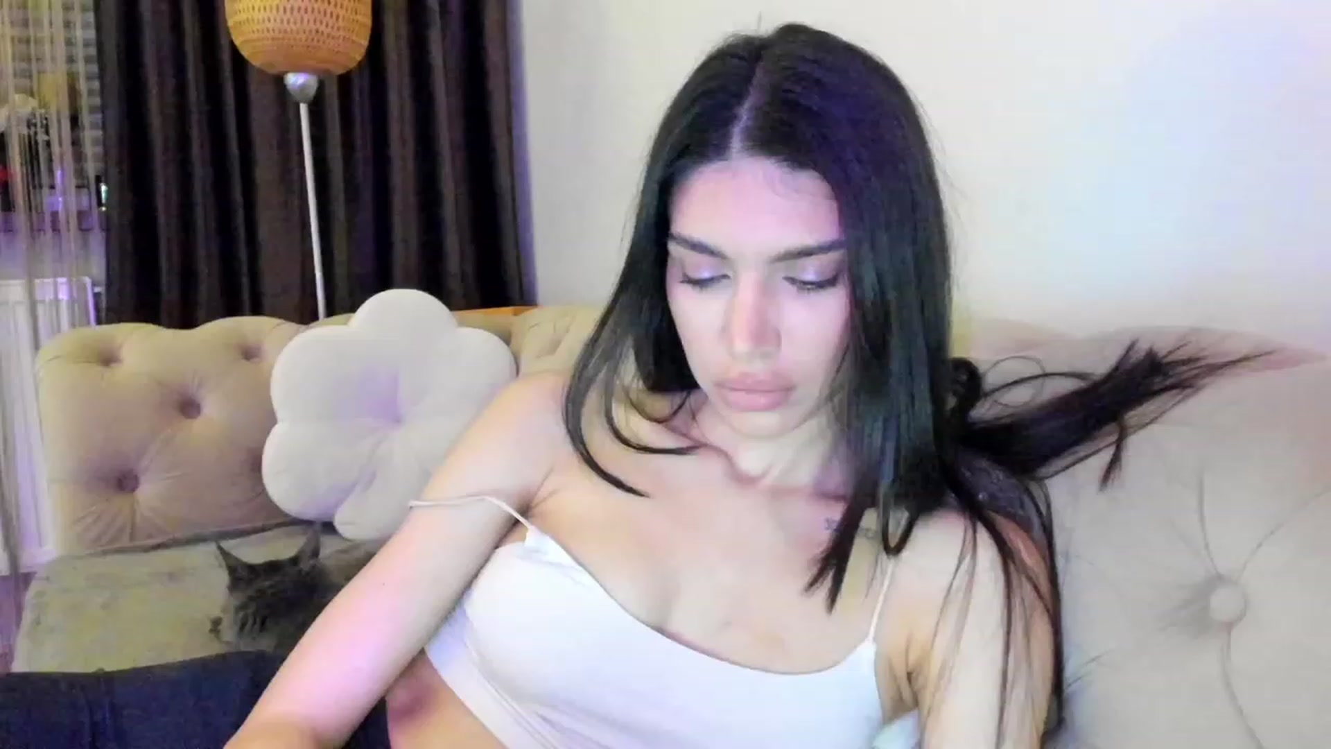 Gallery image thumbnail from Bee_Bee's myfreecams stream on, 01/28/2023, 23:05 image 4 of 20