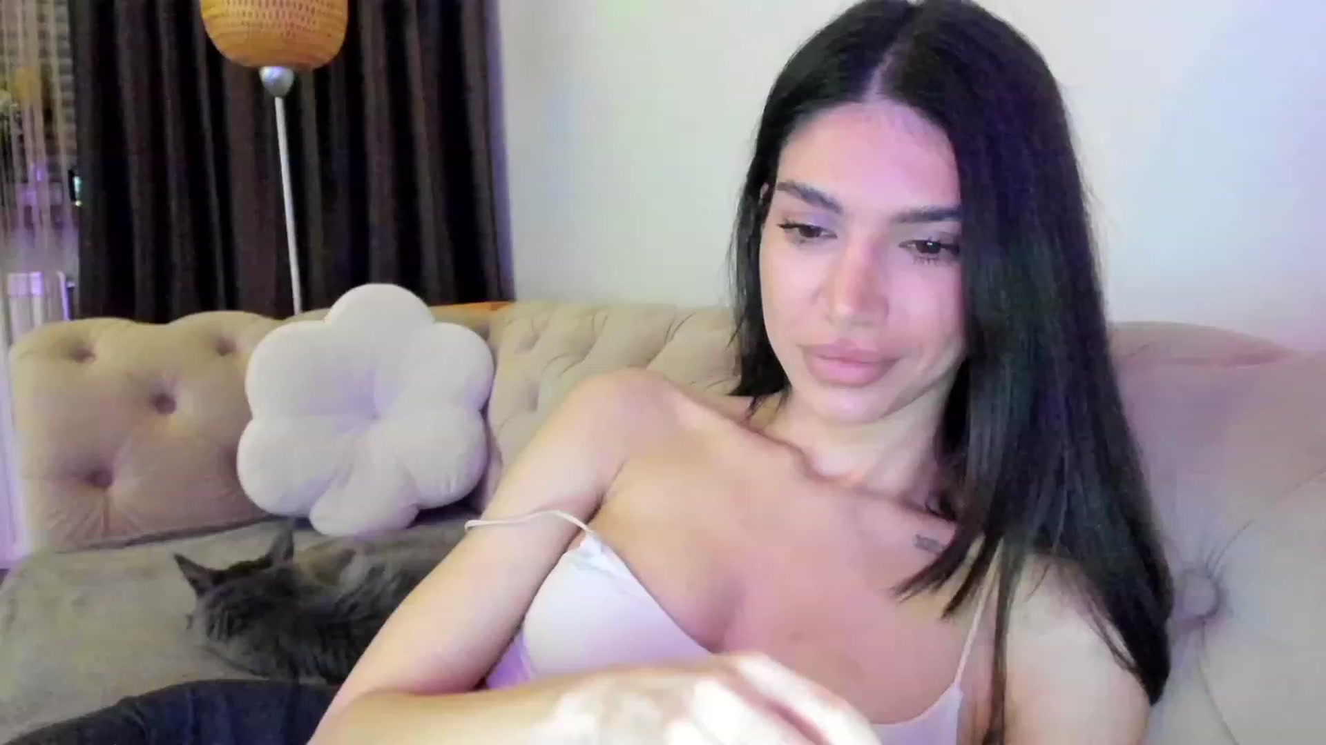 Gallery image thumbnail from Bee_Bee's myfreecams stream on, 01/28/2023, 23:05 image 11 of 20