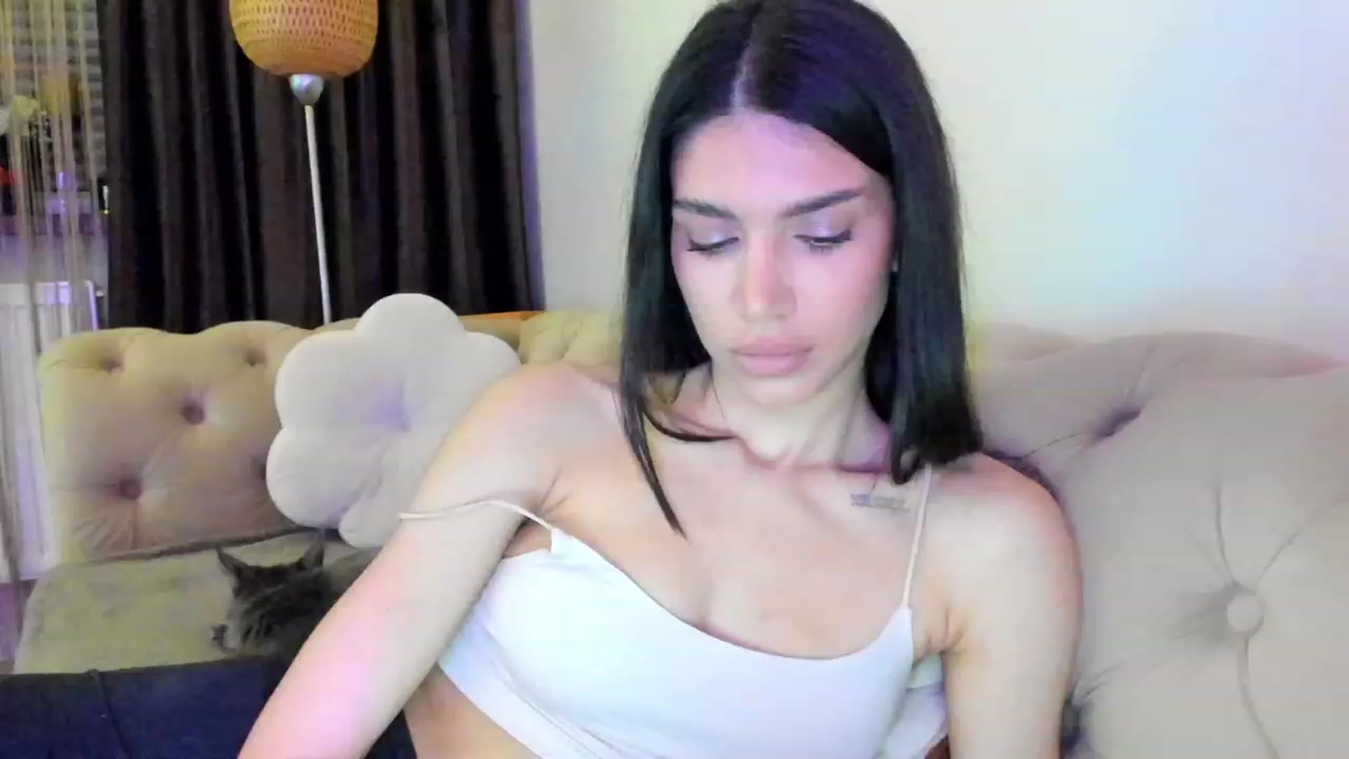 Gallery image thumbnail from Bee_Bee's myfreecams stream on, 01/28/2023, 23:05 image 1 of 20