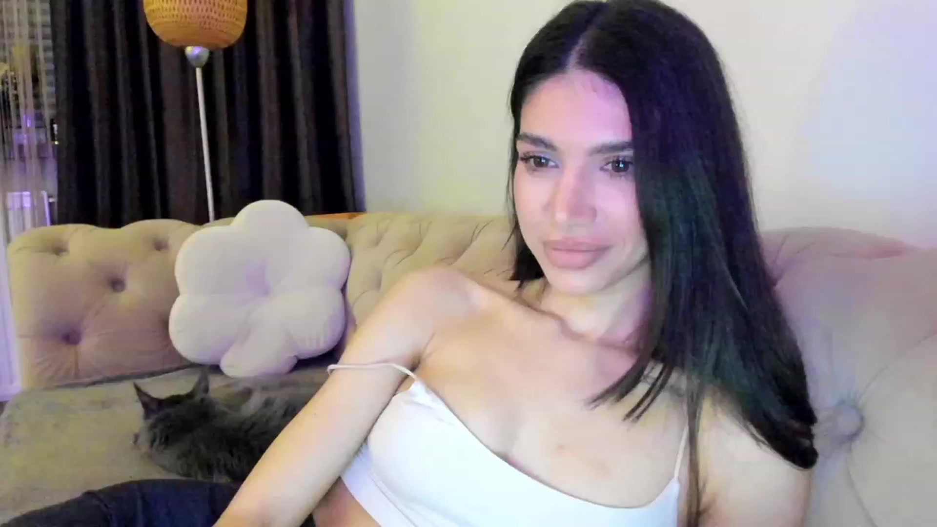 Gallery image thumbnail from Bee_Bee's myfreecams stream on, 01/28/2023, 23:05 image 10 of 20