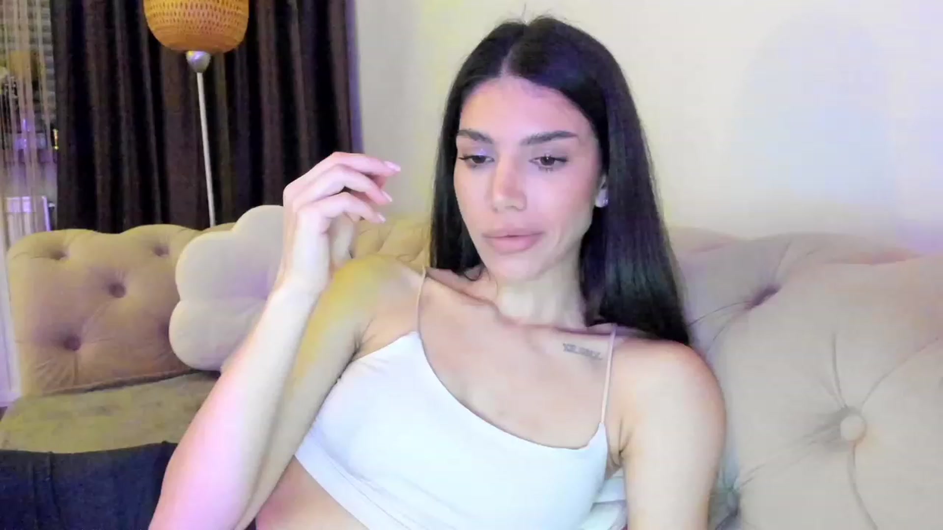 Gallery image thumbnail from Bee_Bee's myfreecams stream on, 01/28/2023, 23:05 image 20 of 20