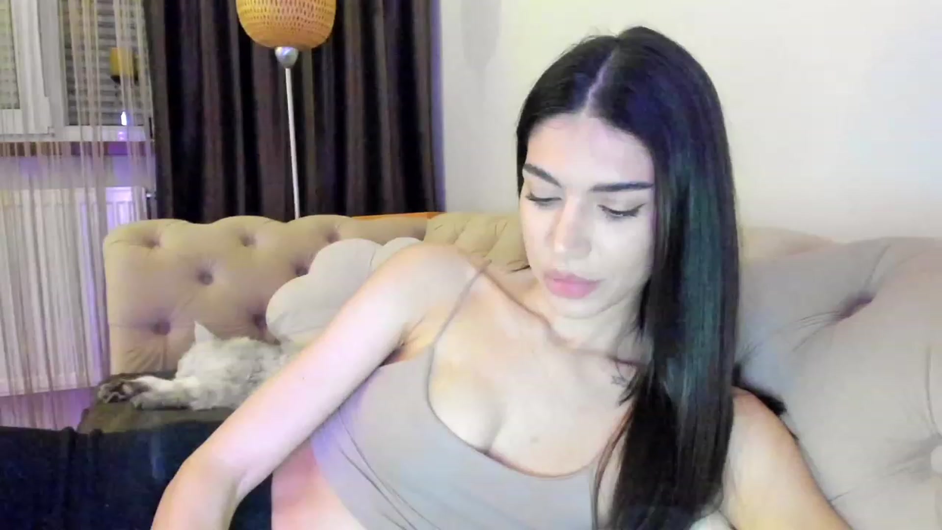 Gallery image thumbnail from Bee_Bee's myfreecams stream on, 01/30/2023, 22:36 image 4 of 20