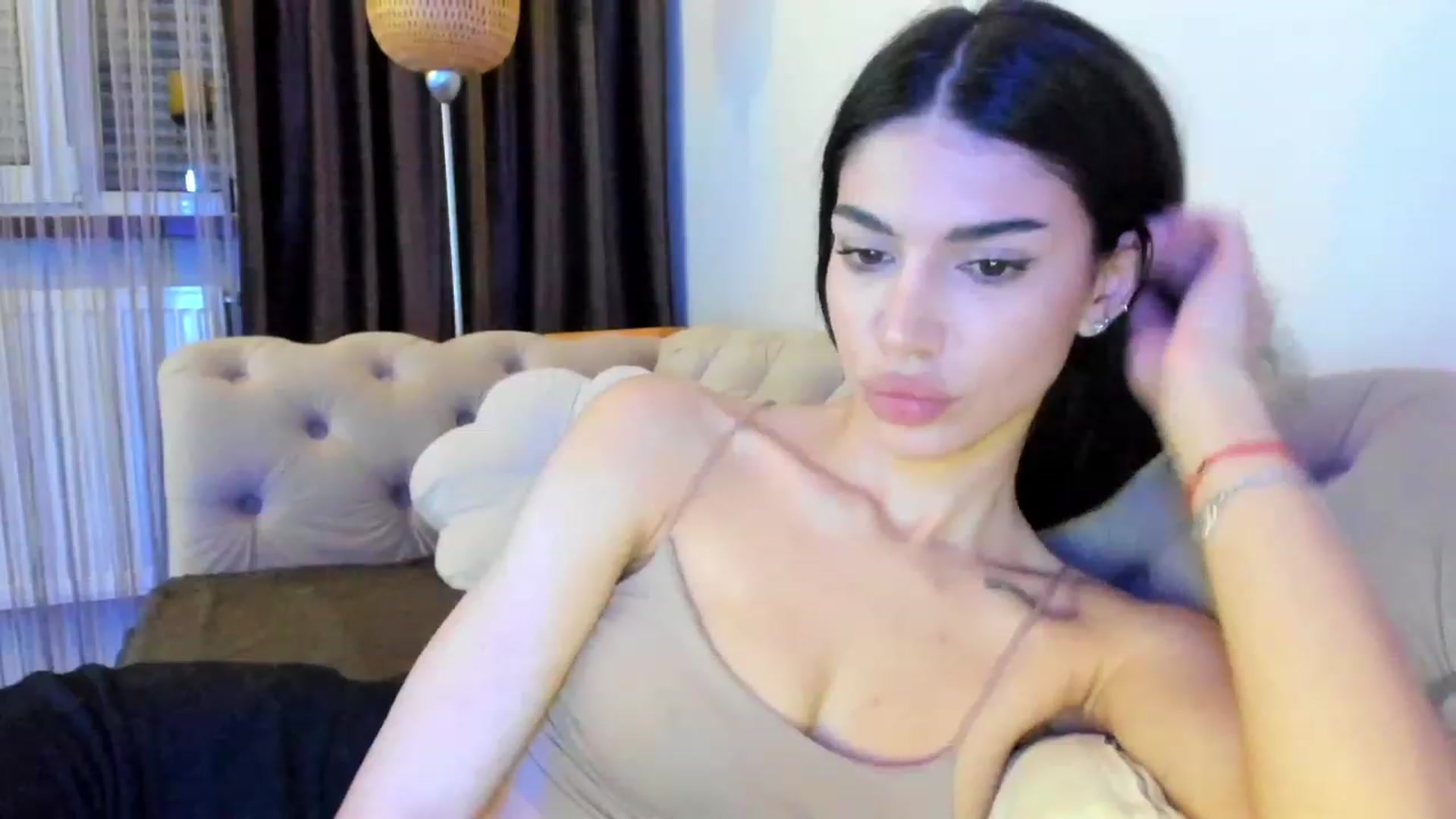 Gallery image thumbnail from Bee_Bee's myfreecams stream on, 01/30/2023, 22:36 image 13 of 20