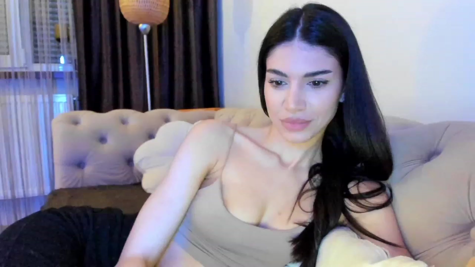 Gallery image thumbnail from Bee_Bee's myfreecams stream on, 01/30/2023, 22:36 image 10 of 20