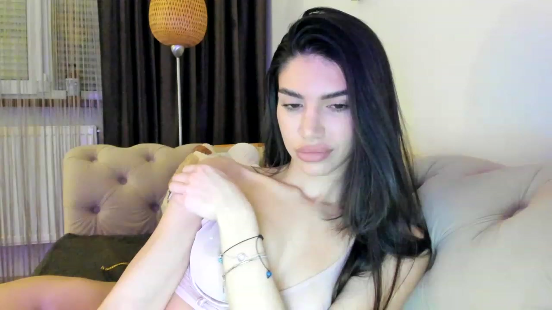 Gallery image thumbnail from Bee_Bee's myfreecams stream on, 02/17/2023, 23:57 image 9 of 20