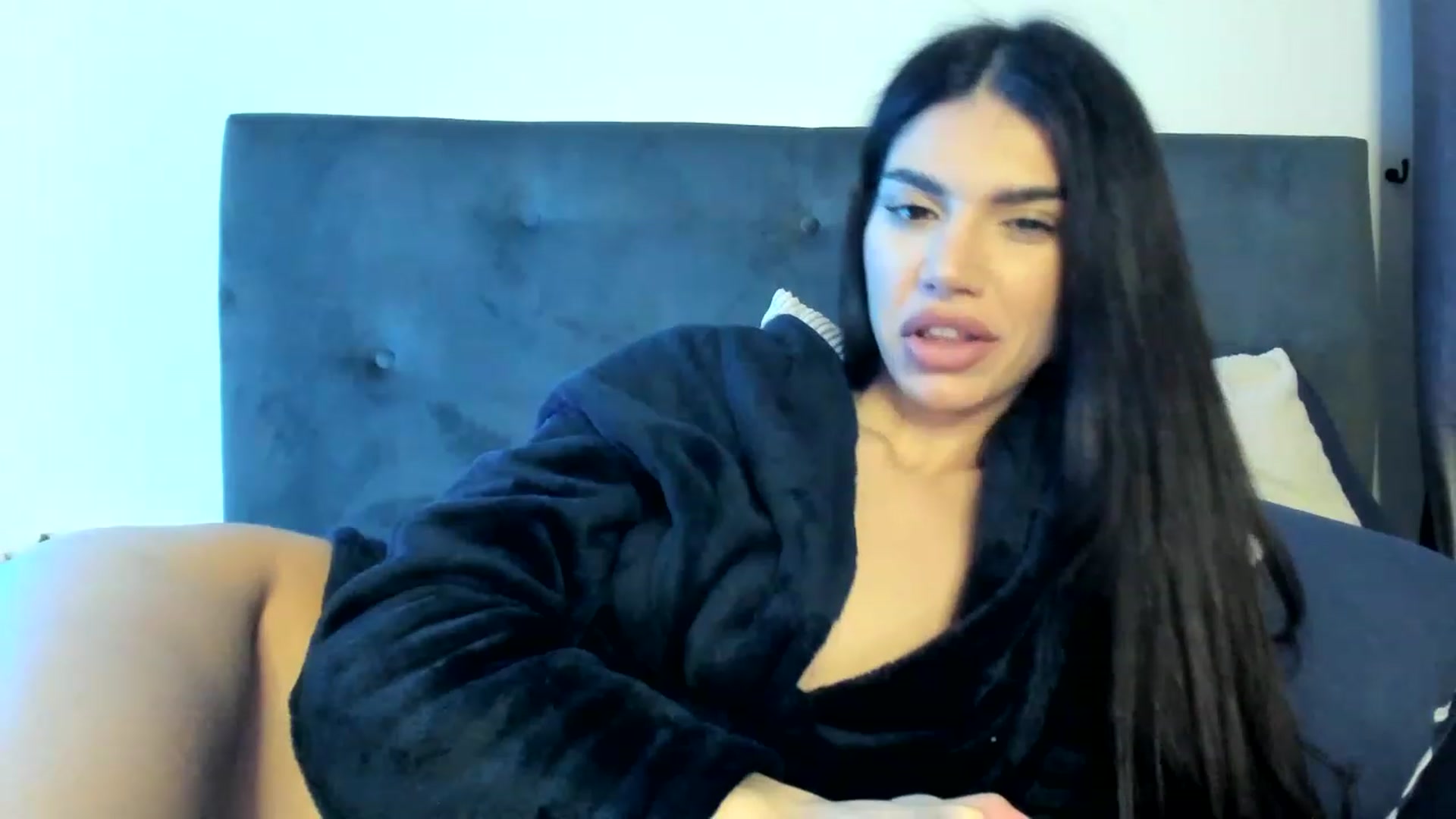Gallery image thumbnail from Bee_Bee's myfreecams stream on, 02/21/2023, 24:20 image 12 of 20