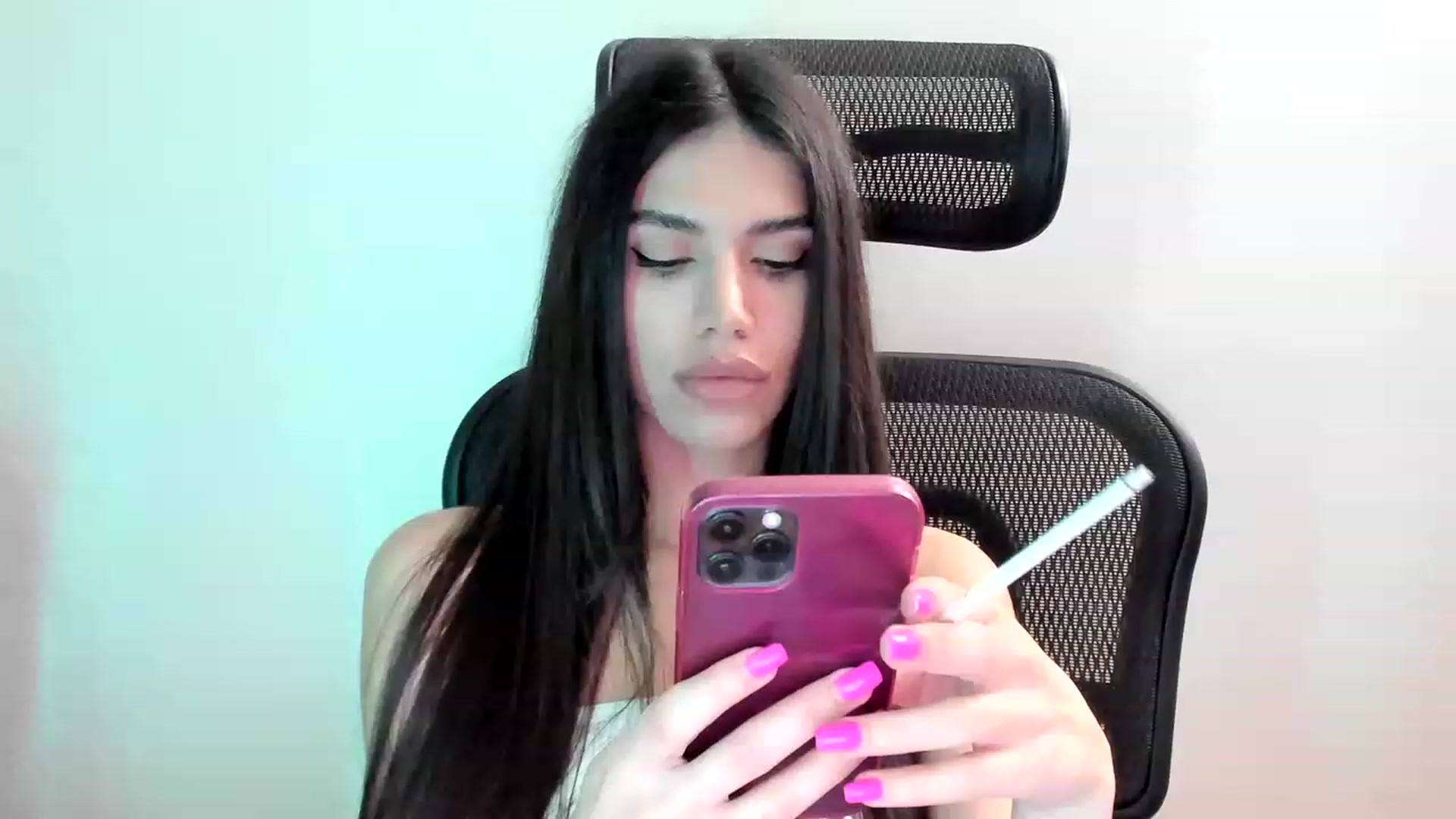 Gallery image thumbnail from Bee_Bee's myfreecams stream on, 02/24/2023, 23:28 image 18 of 20