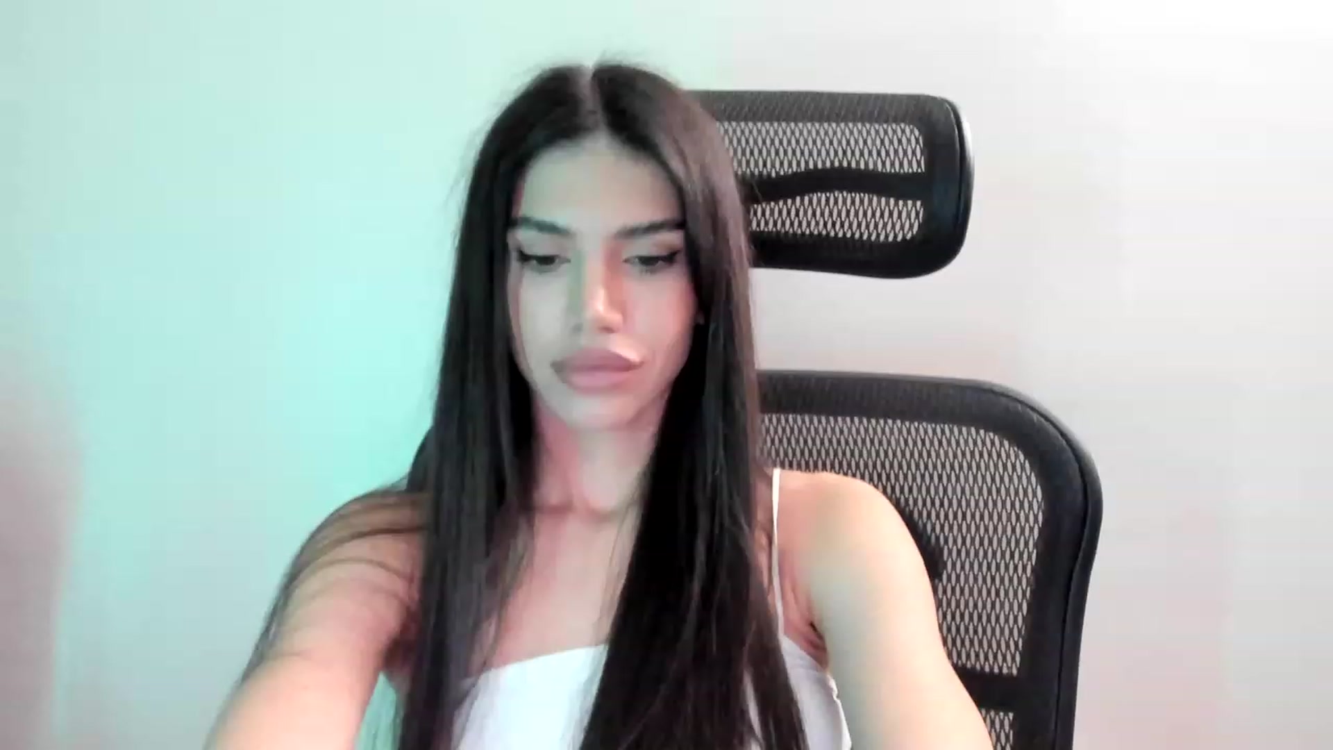 Gallery image thumbnail from Bee_Bee's myfreecams stream on, 02/24/2023, 23:28 image 12 of 20