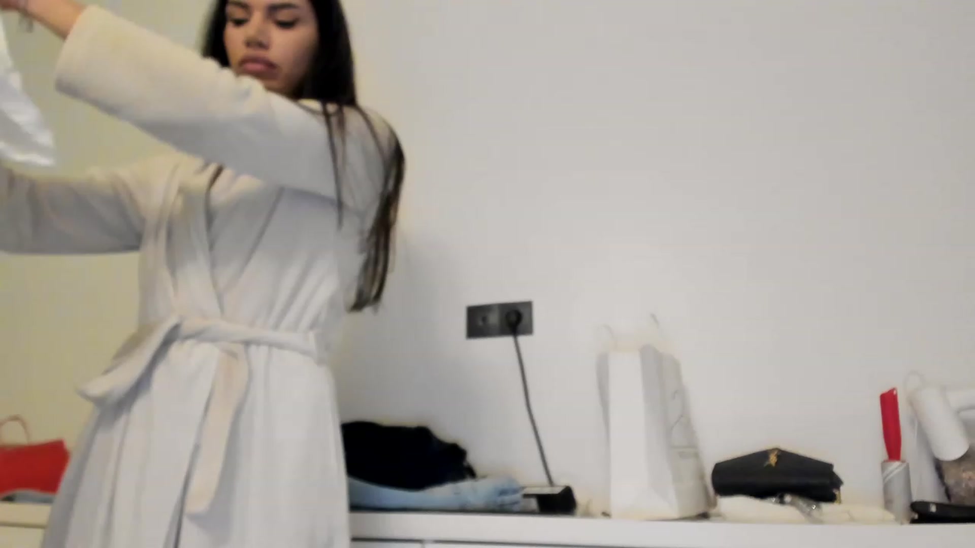 Gallery image thumbnail from Bee_Bee's myfreecams stream on, 02/26/2023, 24:00 image 16 of 20
