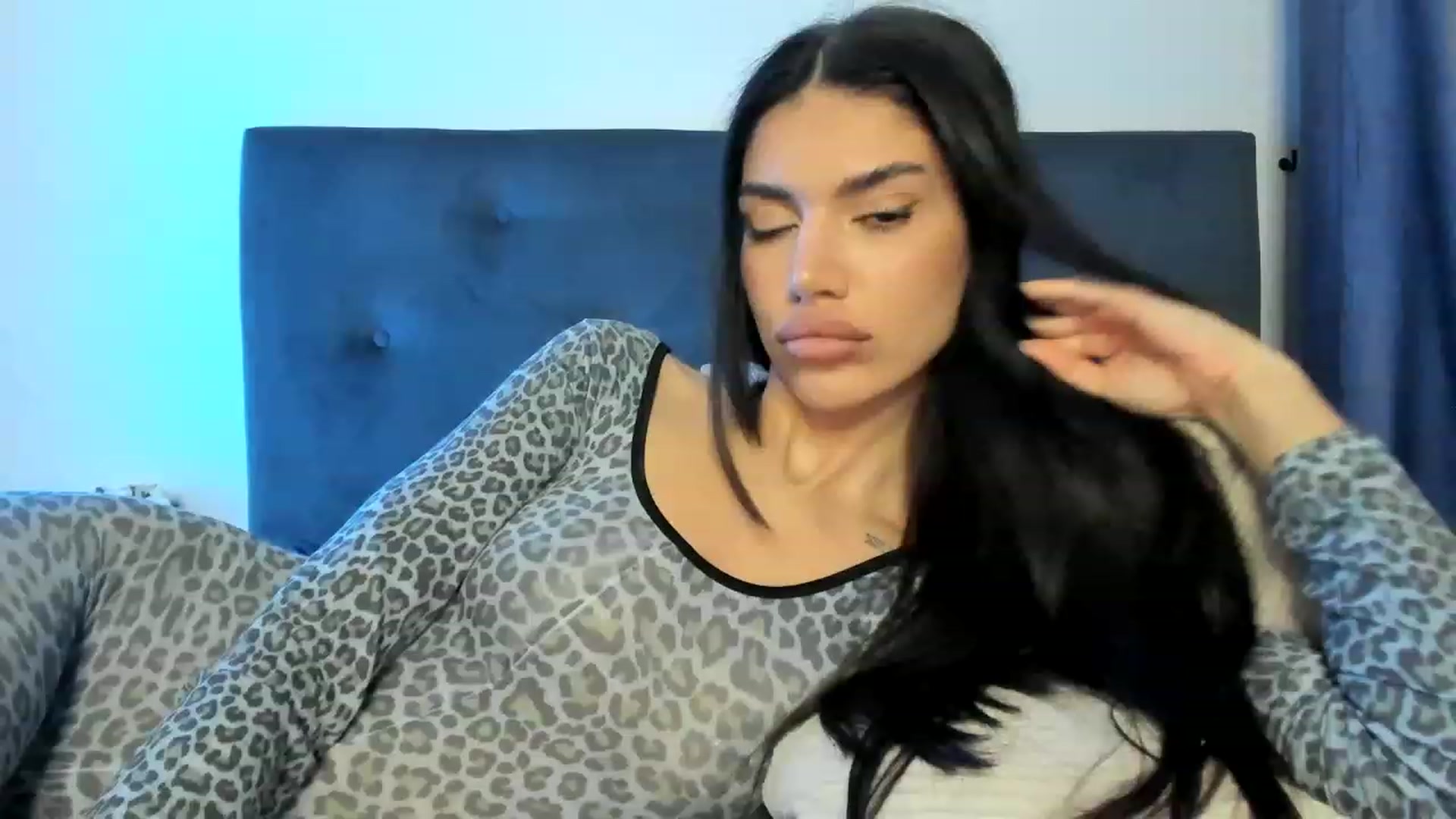 Gallery image thumbnail from Bee_Bee's myfreecams stream on, 03/02/2023, 21:52 image 17 of 20