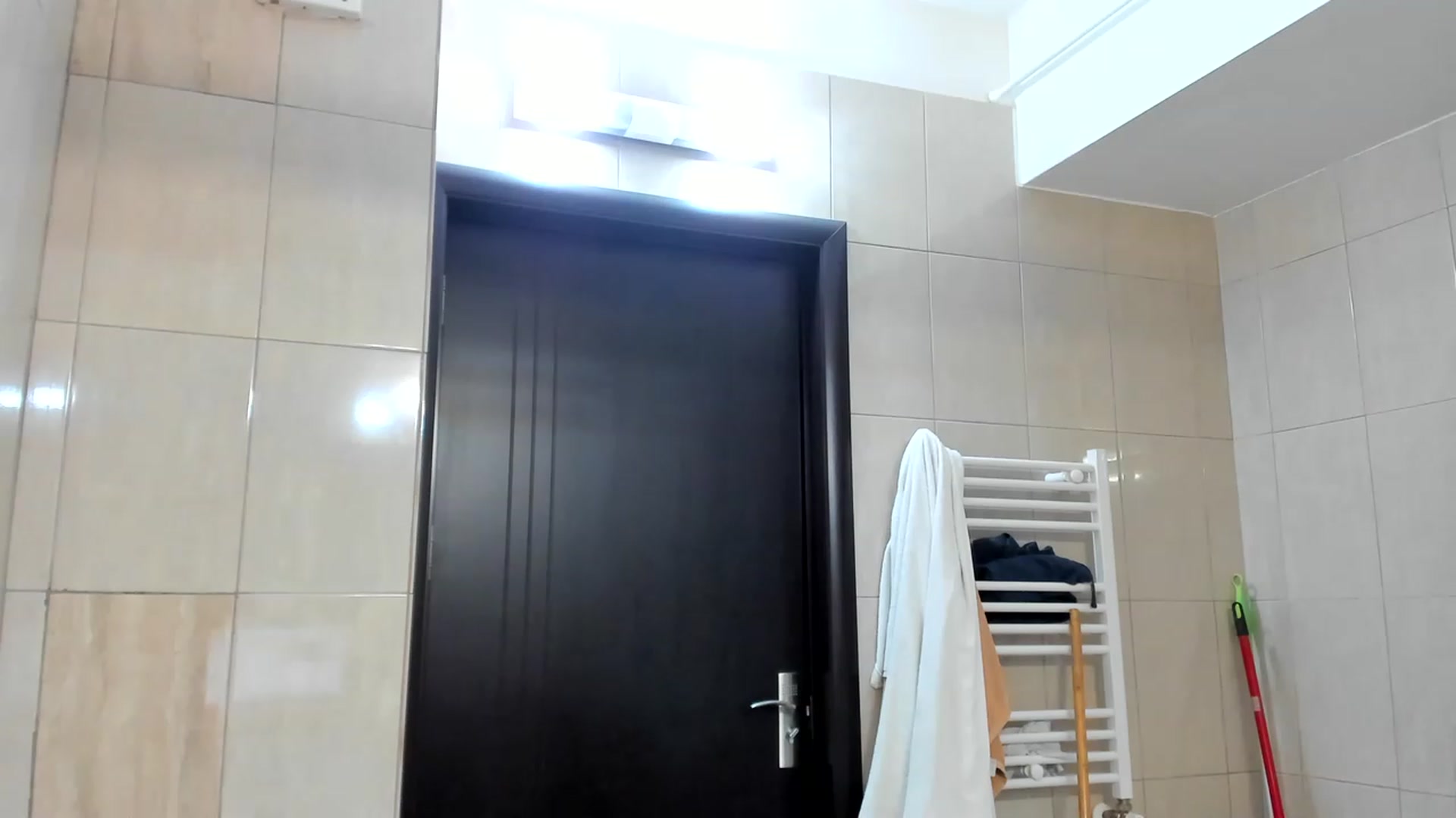 Gallery image thumbnail from Bee_Bee's myfreecams stream on, 03/14/2023, 22:19 image 8 of 20