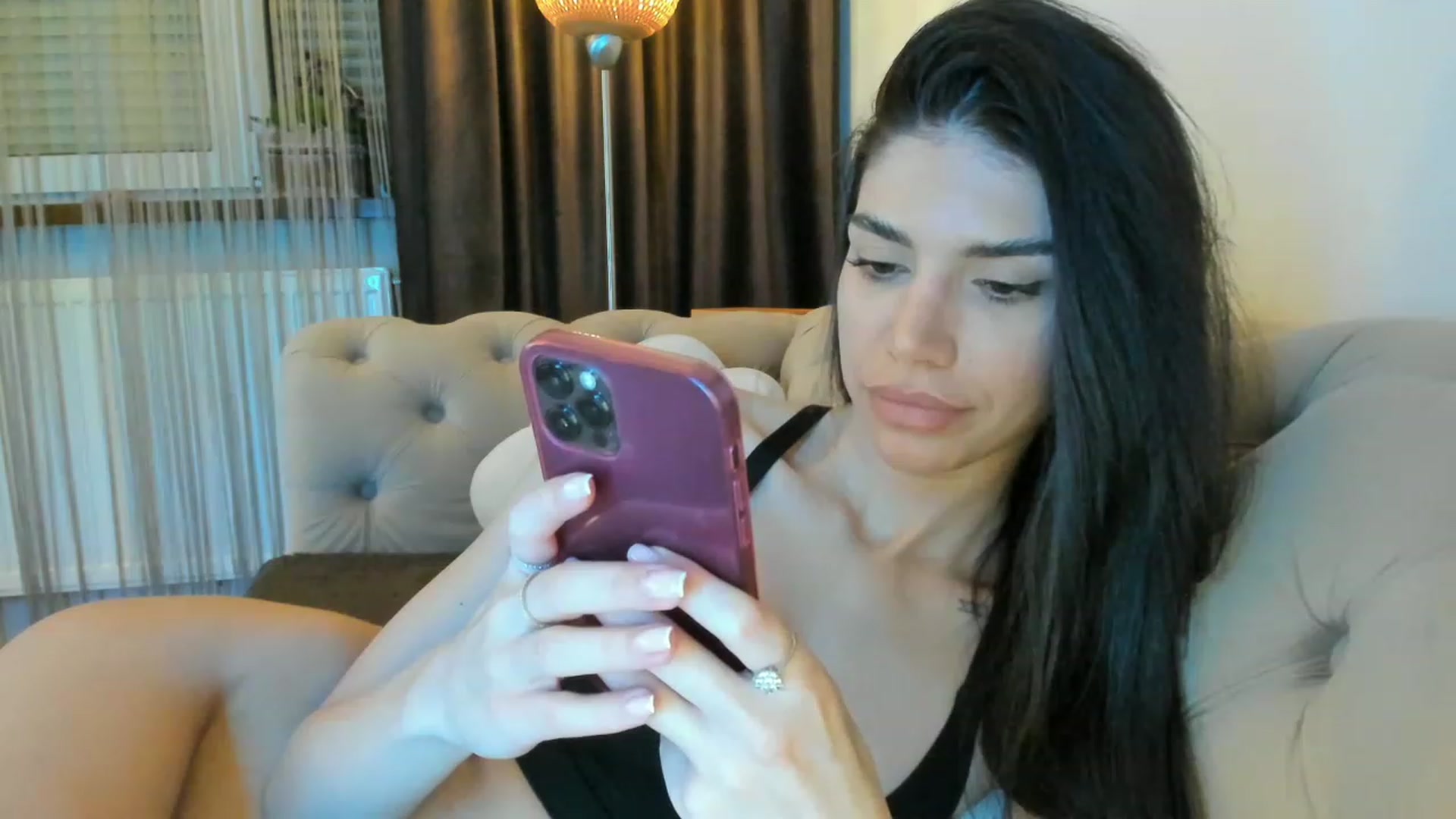 Gallery image thumbnail from Bee_Bee's myfreecams stream on, 03/16/2023, 23:44 image 13 of 20