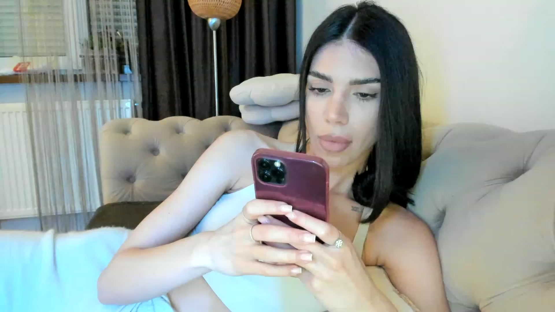 Gallery image thumbnail from Bee_Bee's myfreecams stream on, 03/18/2023, 22:30 image 6 of 20