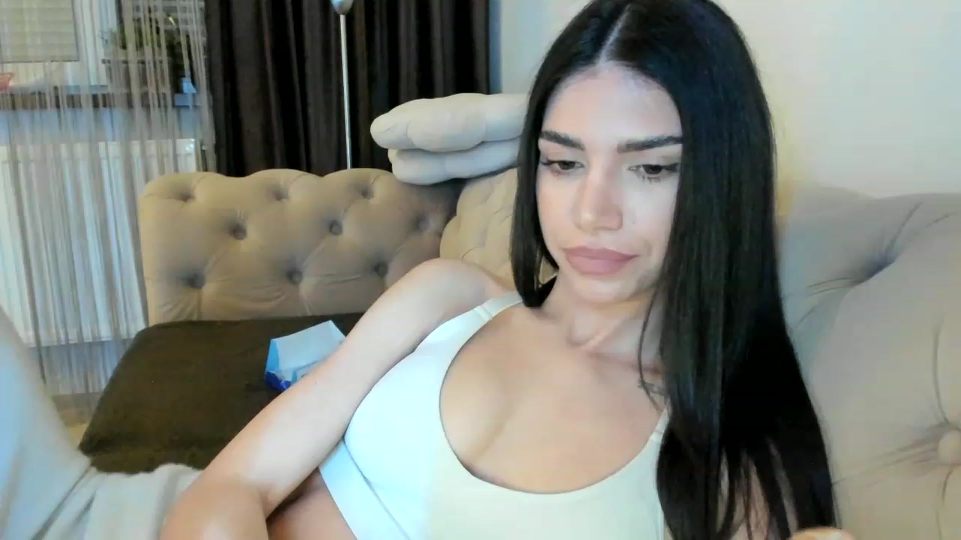 Gallery image thumbnail from Bee_Bee's myfreecams stream on, 03/18/2023, 22:30 image 13 of 20
