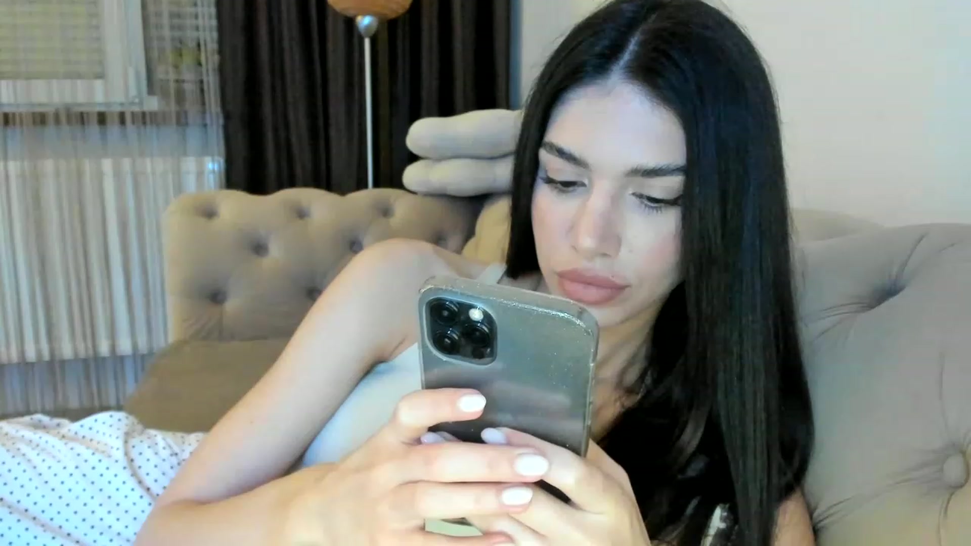Gallery image thumbnail from Bee_Bee's myfreecams stream on, 03/24/2023, 21:27 image 19 of 20