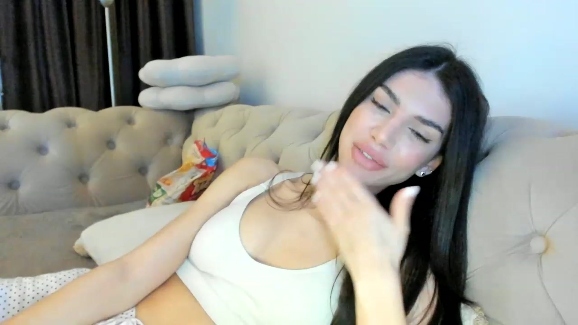 Gallery image thumbnail from Bee_Bee's myfreecams stream on, 03/24/2023, 23:17 image 2 of 20