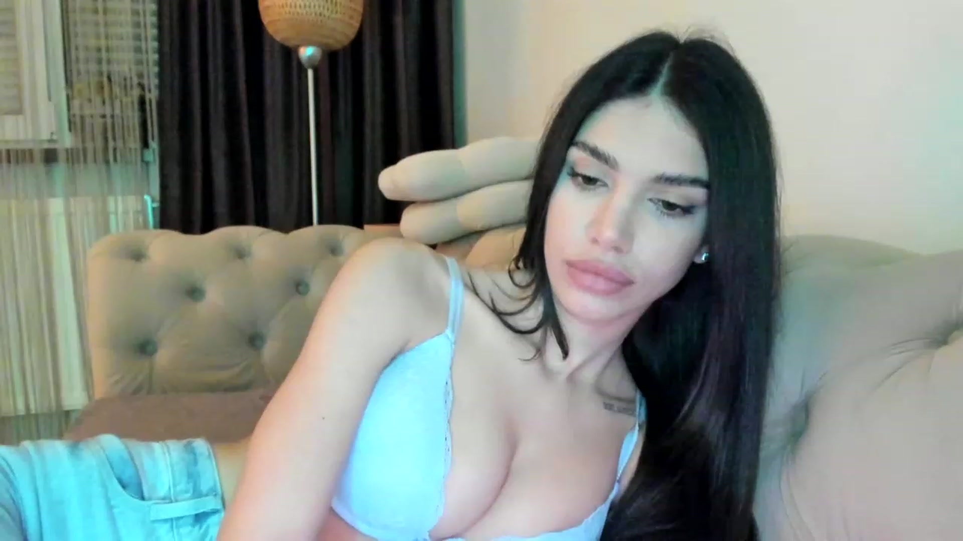 Gallery image thumbnail from Bee_Bee's myfreecams stream on, 03/26/2023, 21:22 image 11 of 20