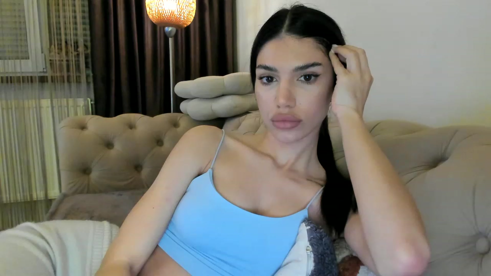 Gallery image thumbnail from Bee_Bee's myfreecams stream on, 03/30/2023, 22:36 image 6 of 20