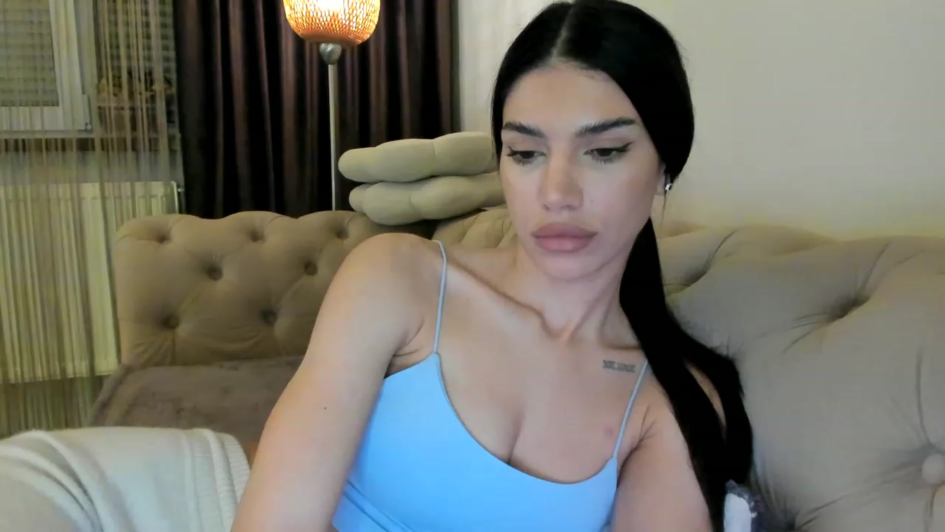 Gallery image thumbnail from Bee_Bee's myfreecams stream on, 03/30/2023, 22:36 image 4 of 20